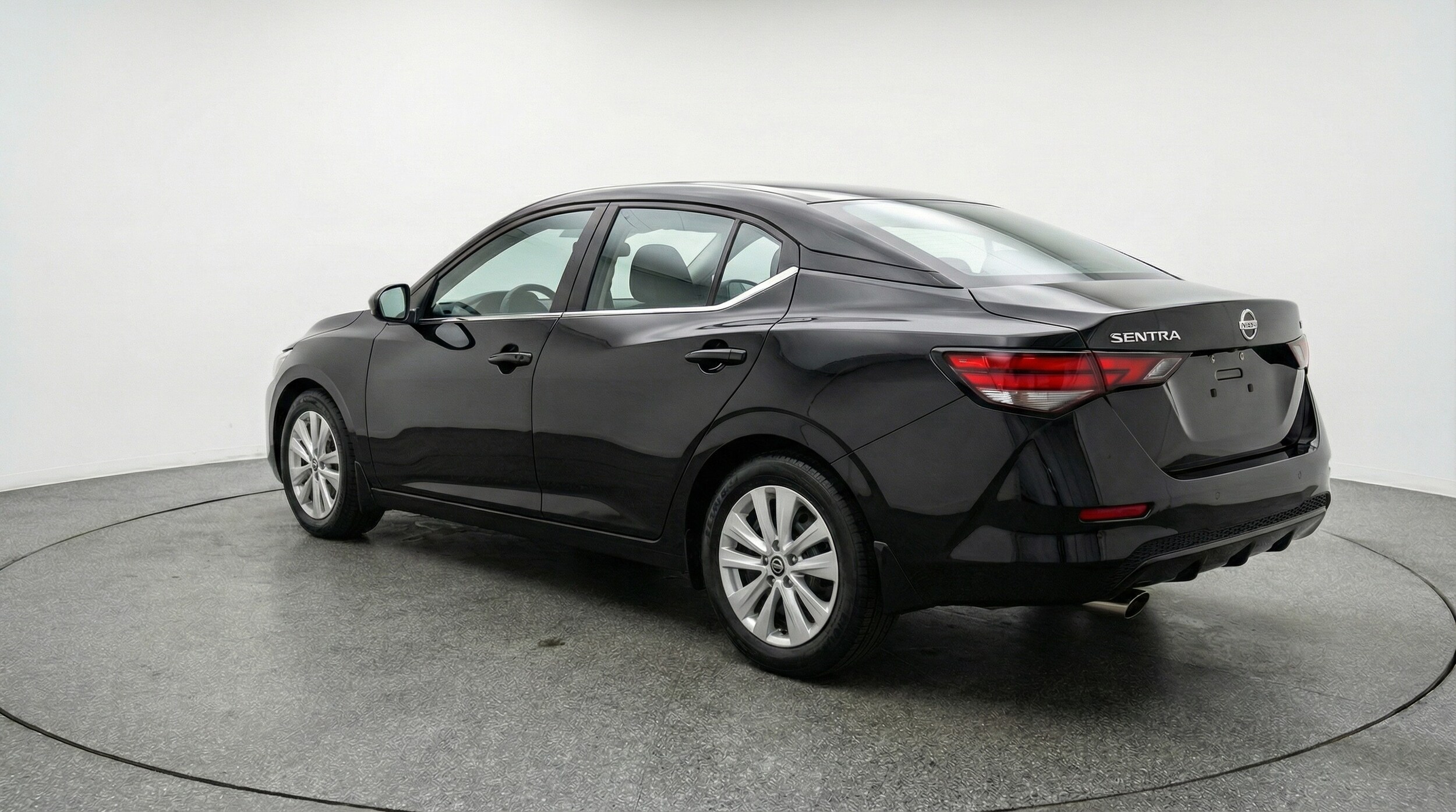 Thumbnail: 2025 Nissan Sentra - 5