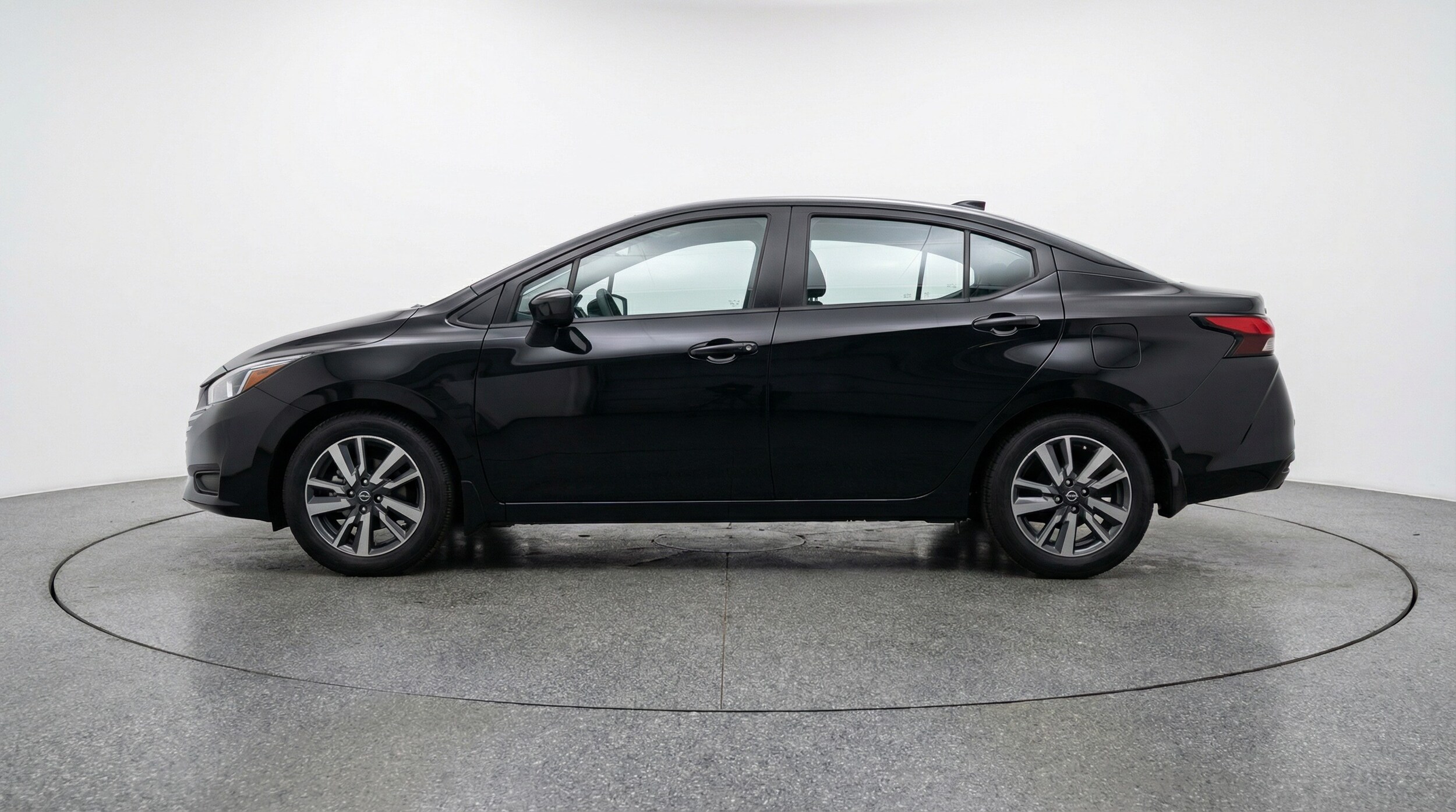 Thumbnail: 2025 Nissan Versa - 4