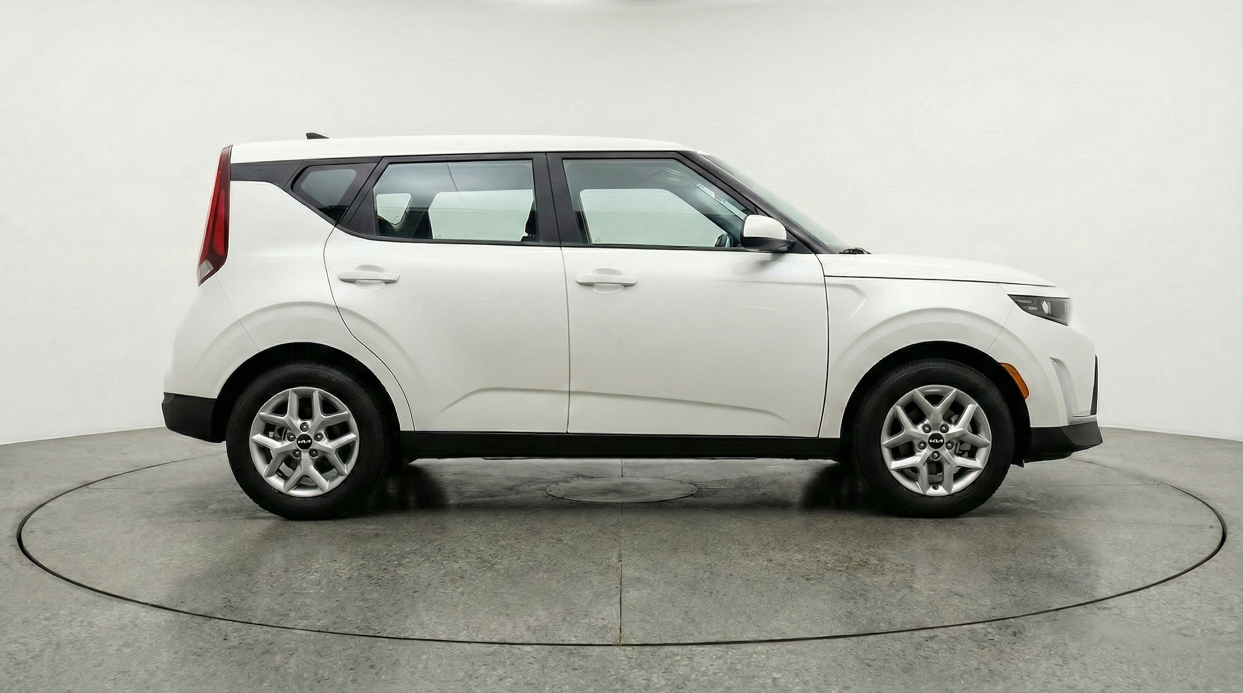 Thumbnail: 2025 Kia Soul - 8