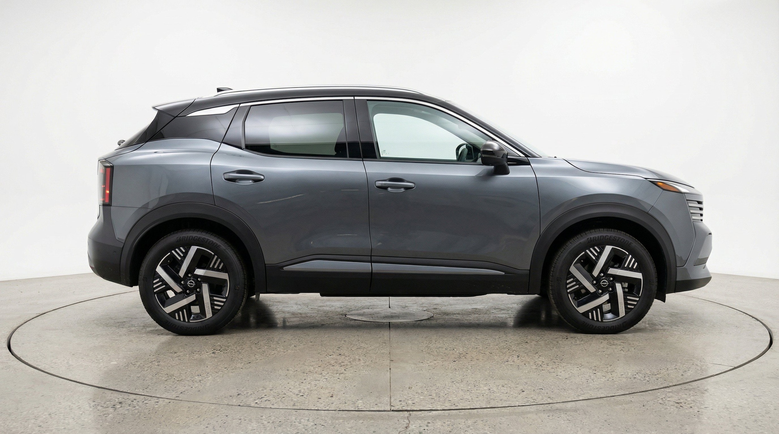 Thumbnail: 2026 Nissan Kicks - 11