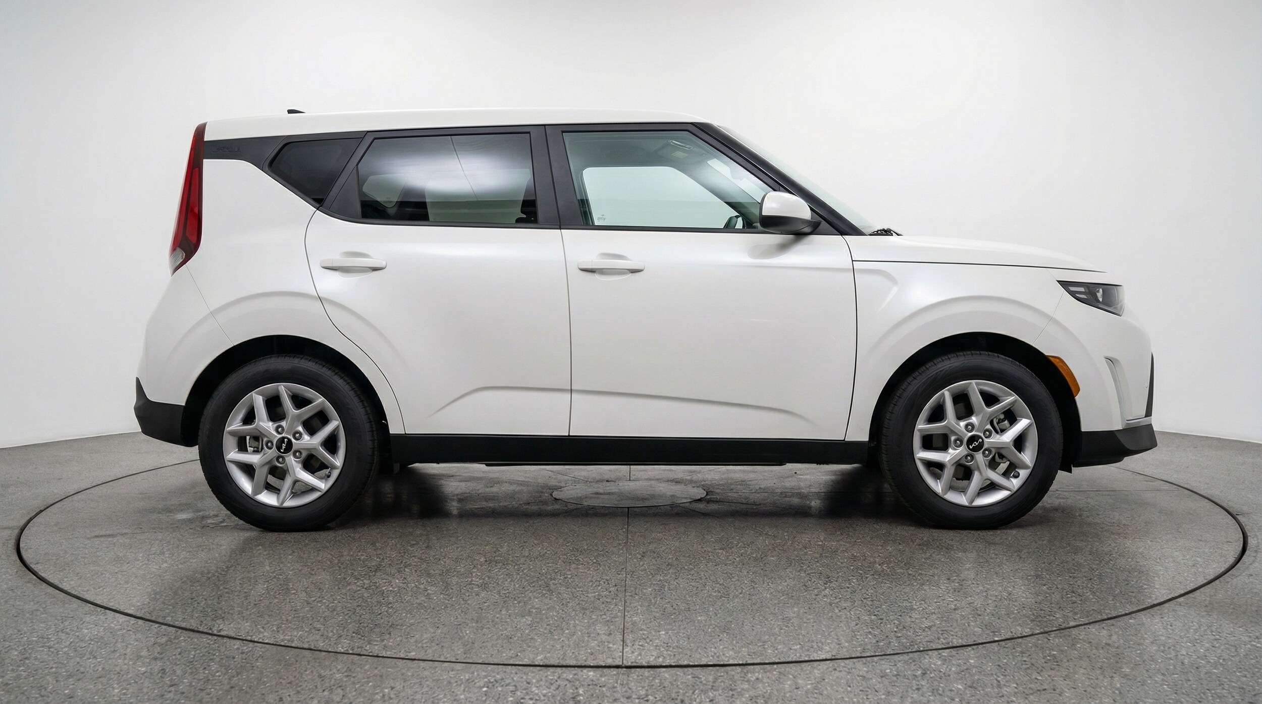 Thumbnail: 2025 Kia Soul - 8