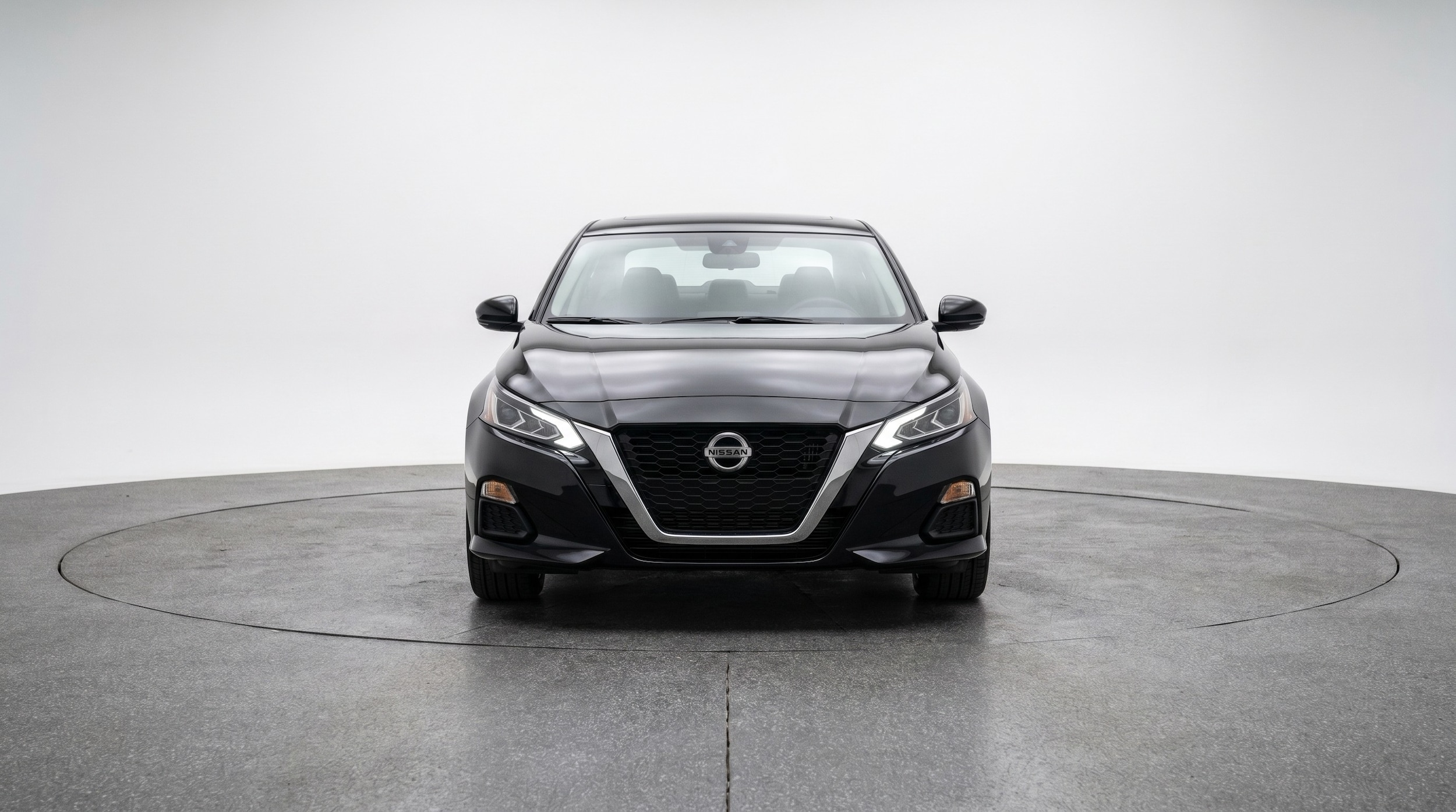 Thumbnail: 2025 Nissan Altima - 2