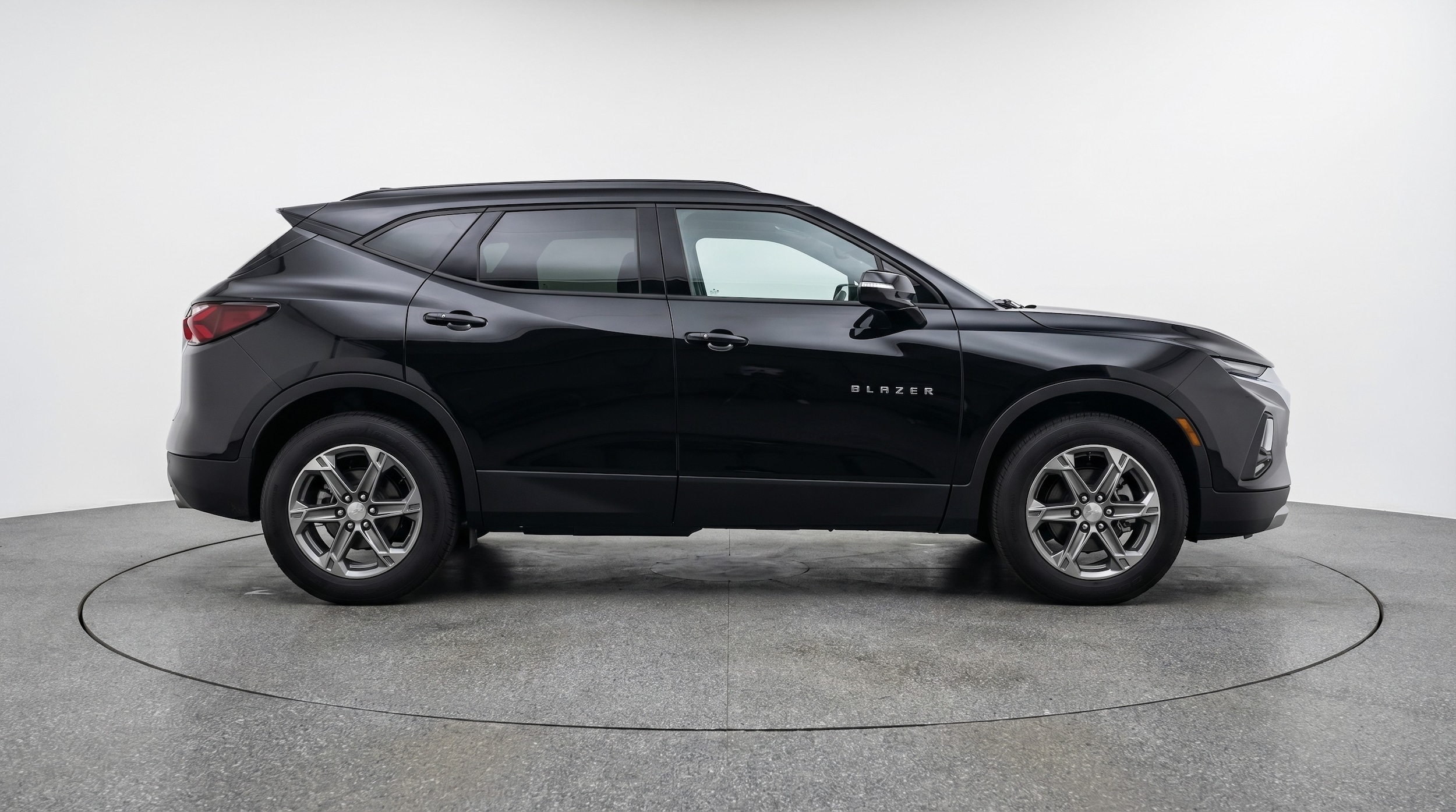 Thumbnail: 2025 Chevrolet Blazer - 8