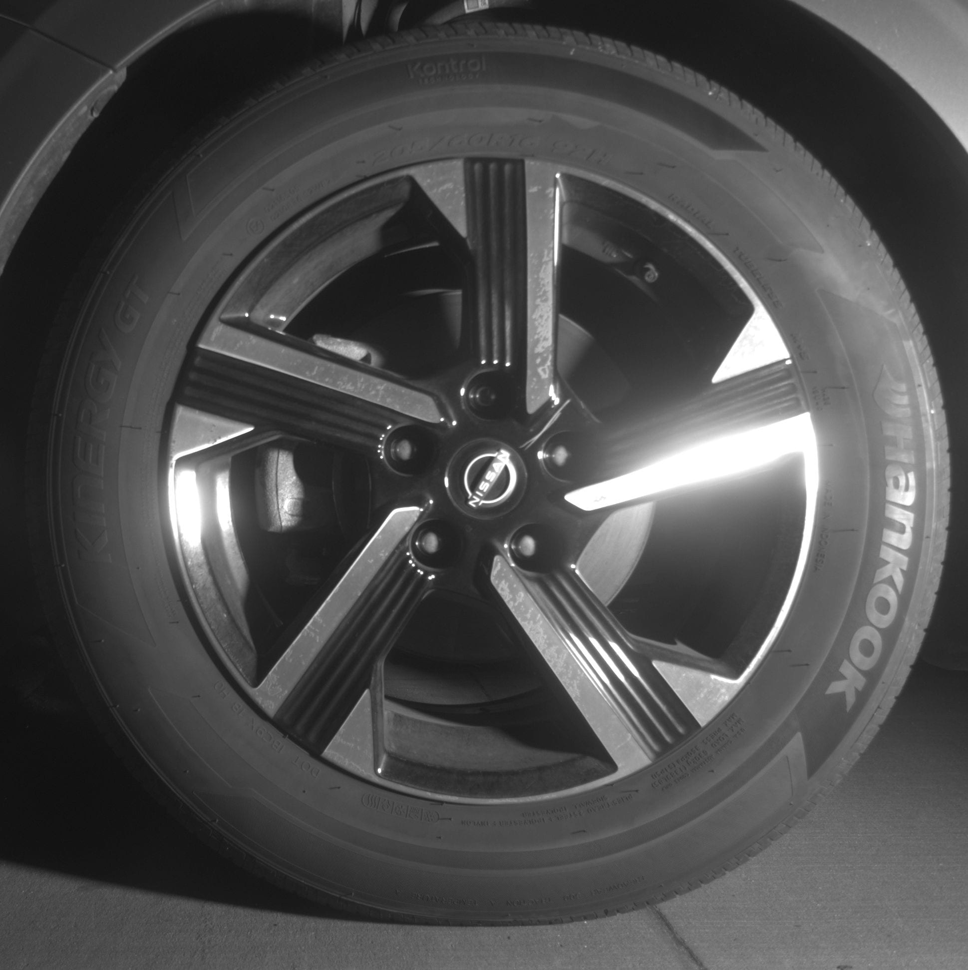 Thumbnail: 2025 Nissan Sentra - 9