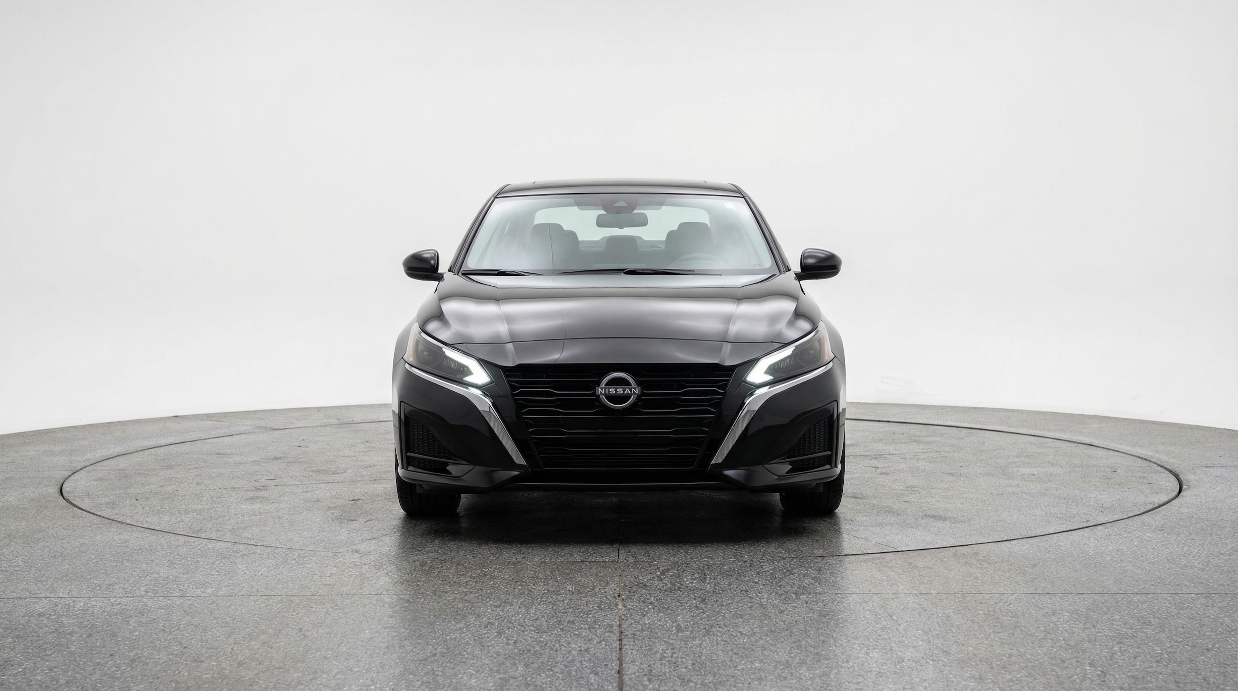 Thumbnail: 2025 Nissan Altima - 2