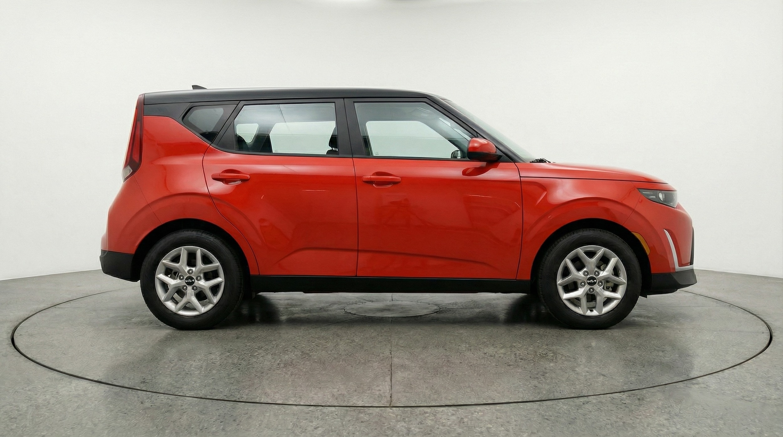 Thumbnail: 2025 Kia Soul - 8