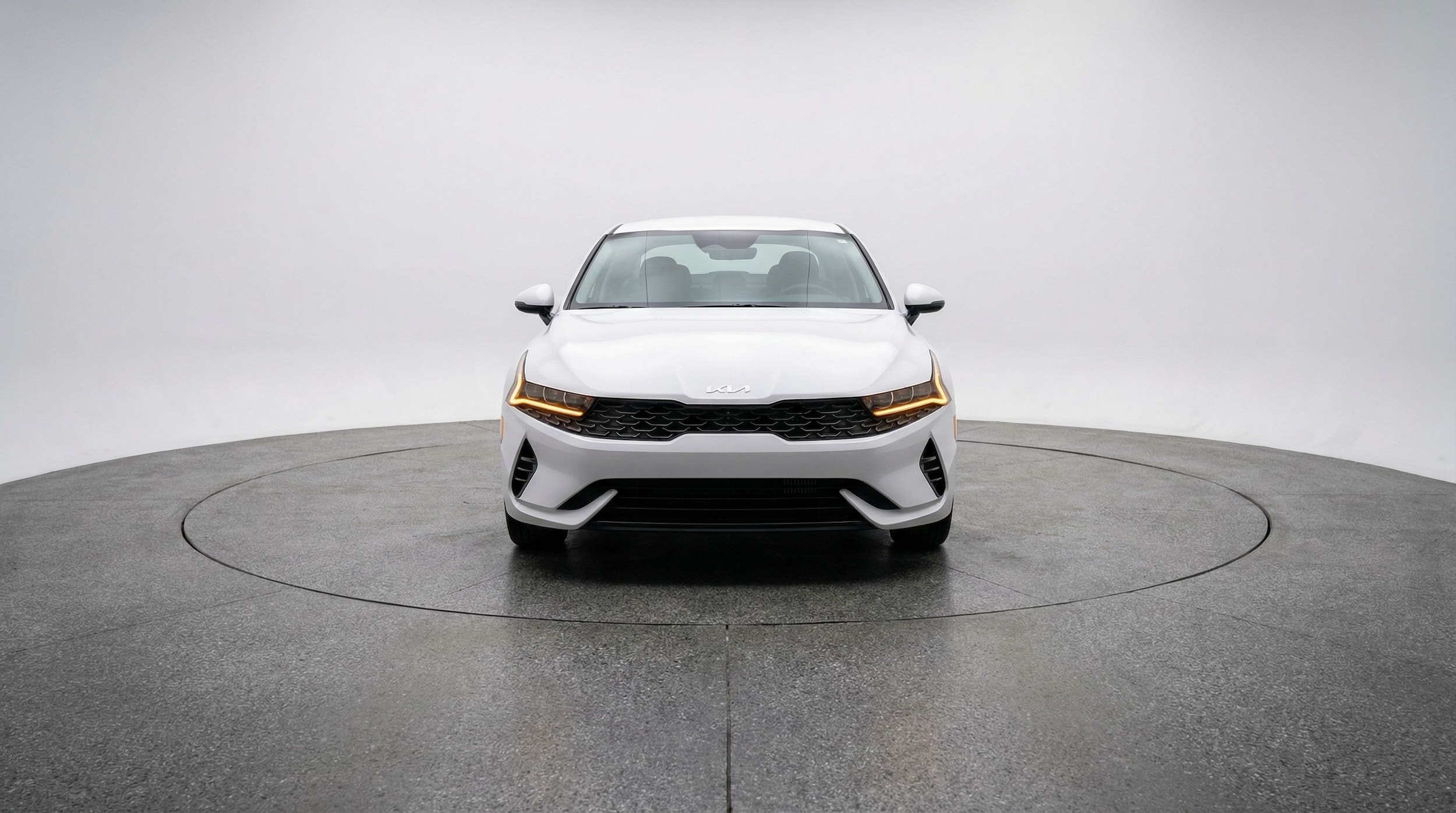 Thumbnail: 2025 Kia K4 - 2