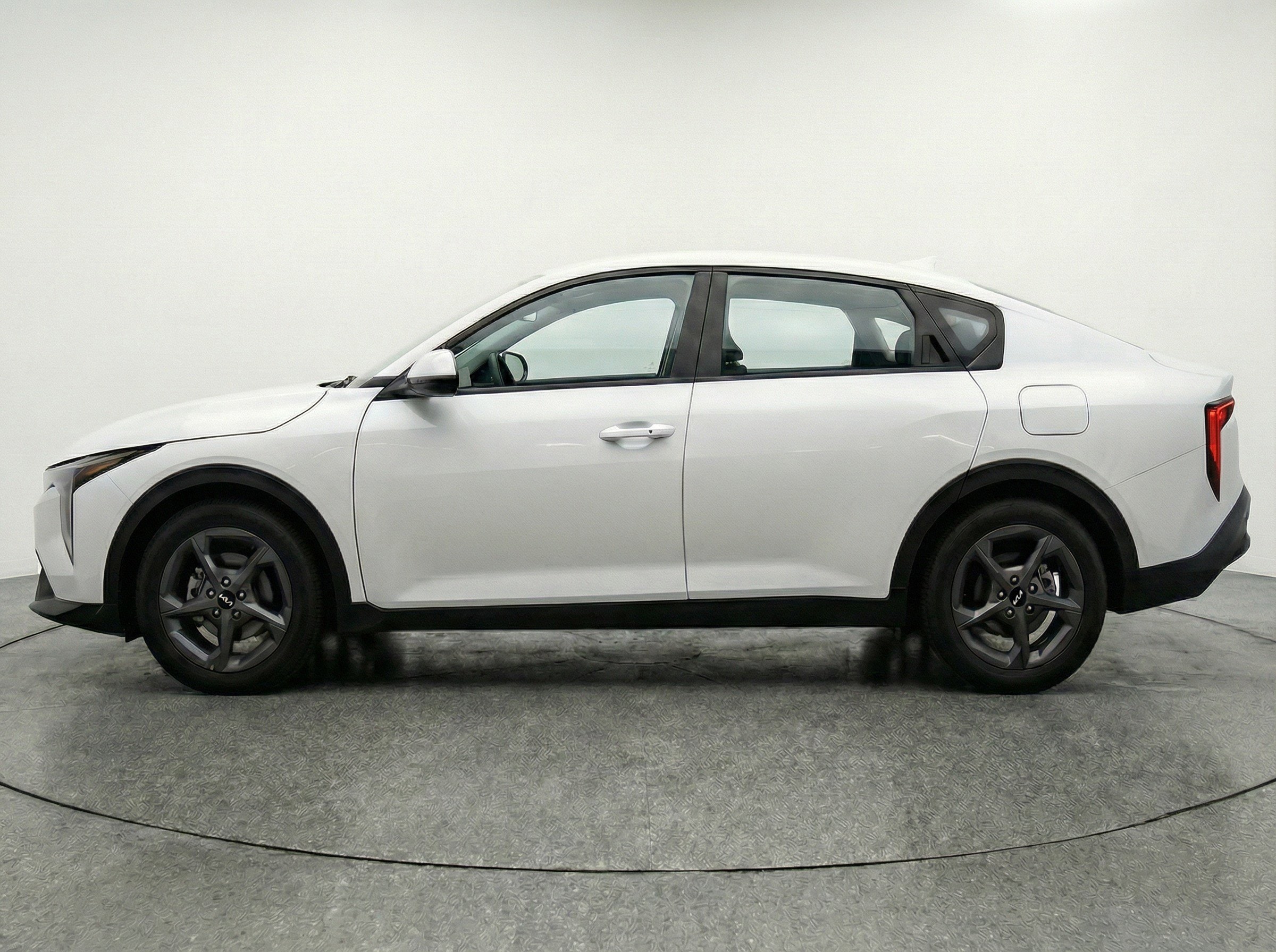 Thumbnail: 2025 Kia K4 - 5