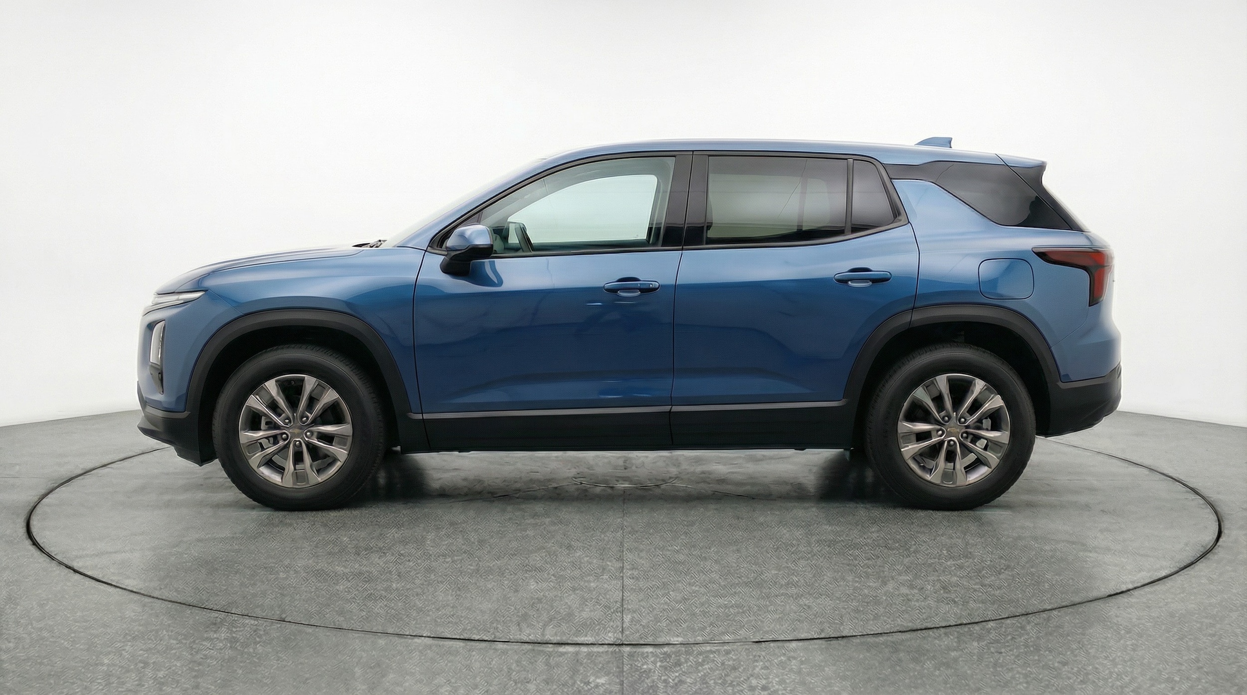 Thumbnail: 2025 Chevrolet Equinox - 4