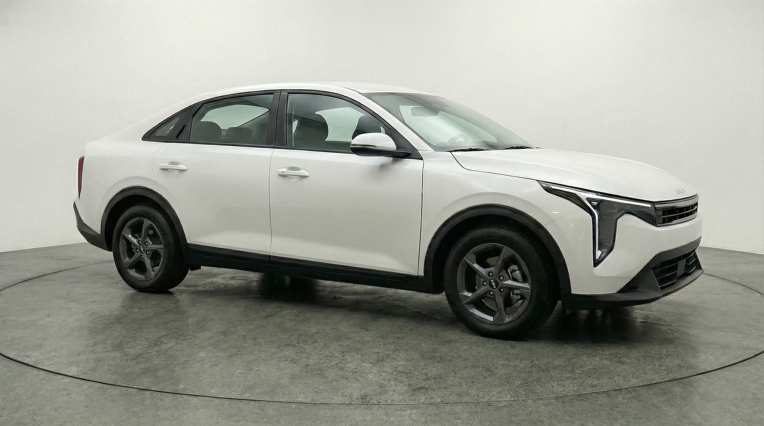 Thumbnail: 2025 Kia K4 - 1