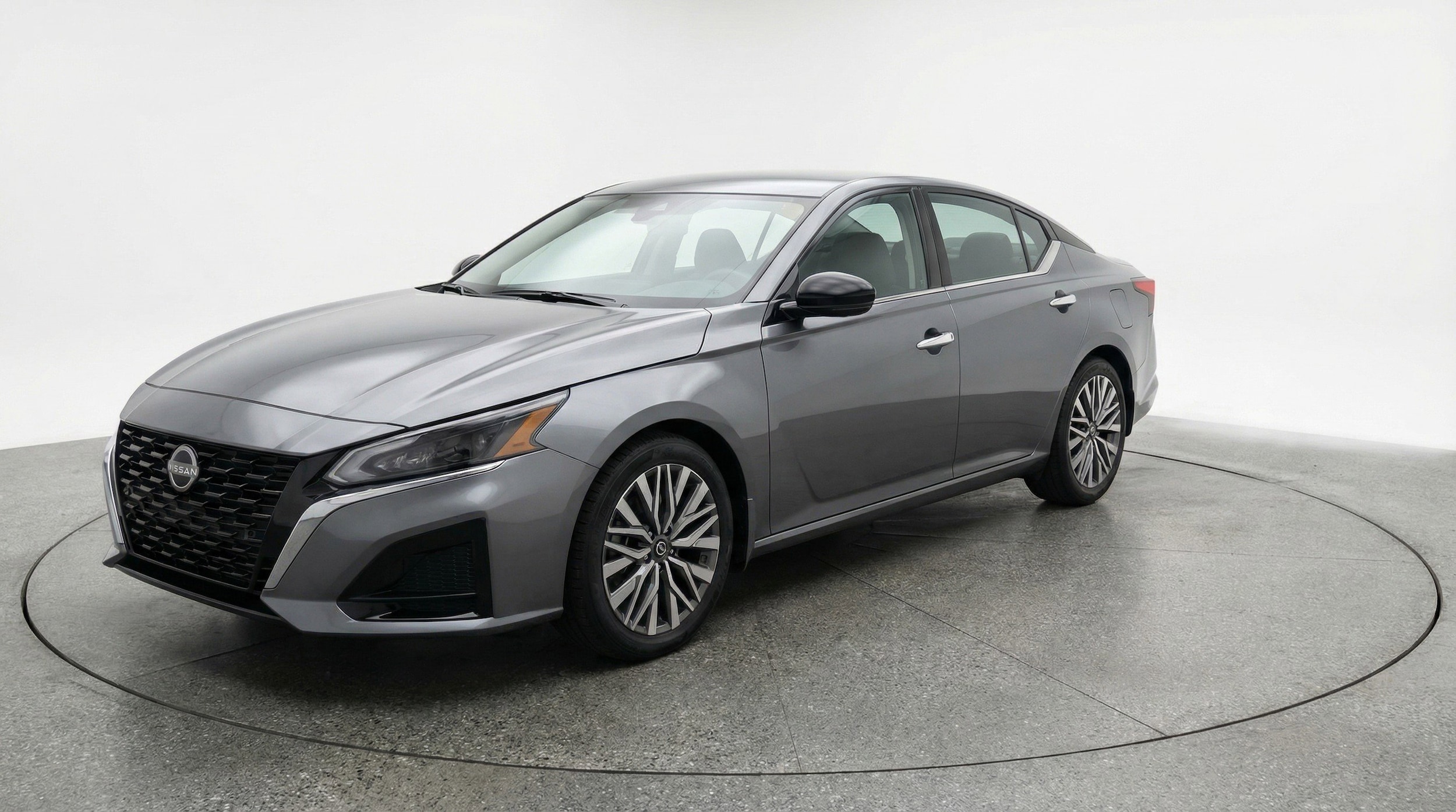 Thumbnail: 2025 Nissan Altima - 3