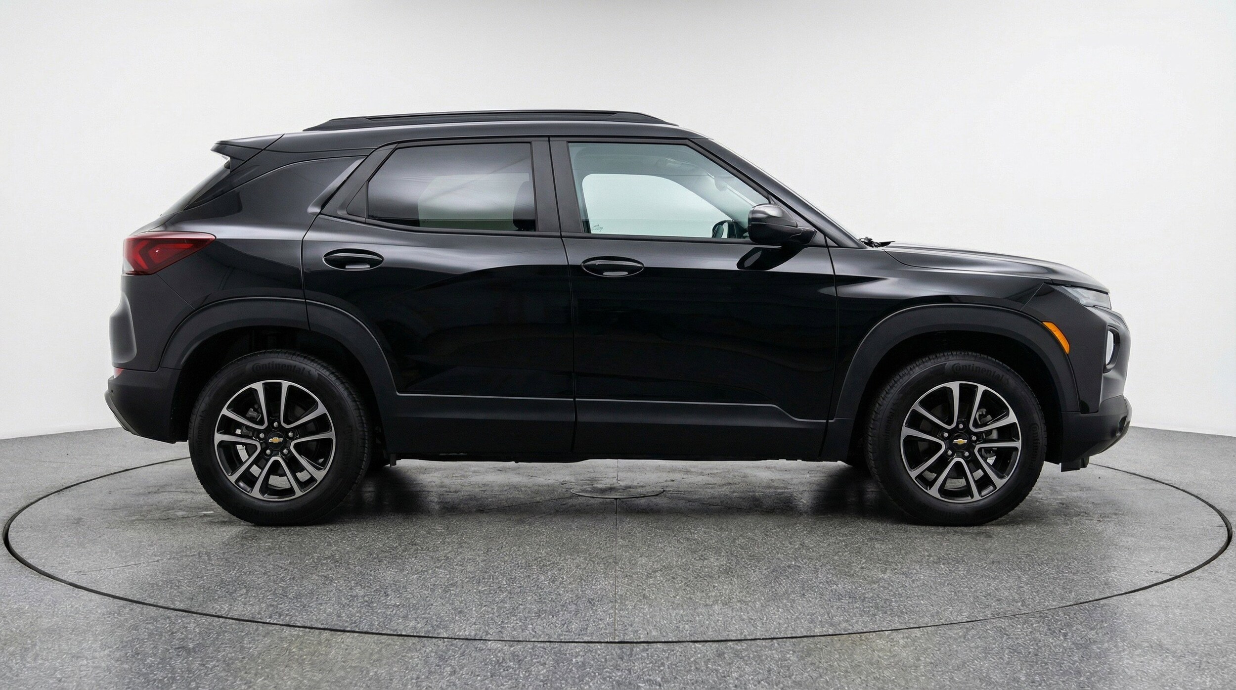 Thumbnail: 2025 Chevrolet TrailBlazer - 11