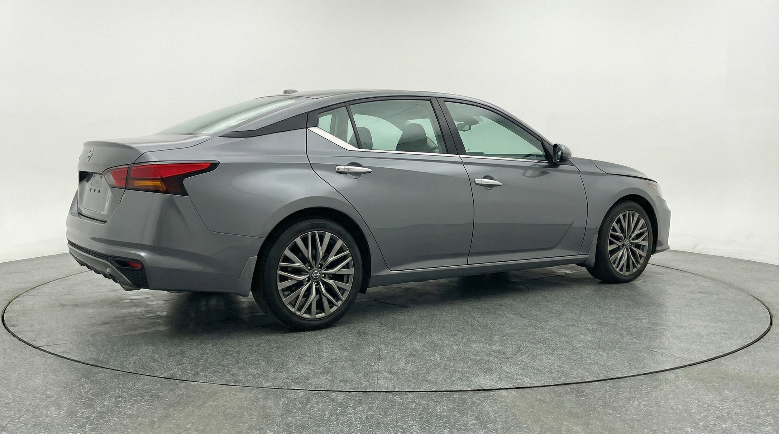 Thumbnail: 2025 Nissan Altima - 7