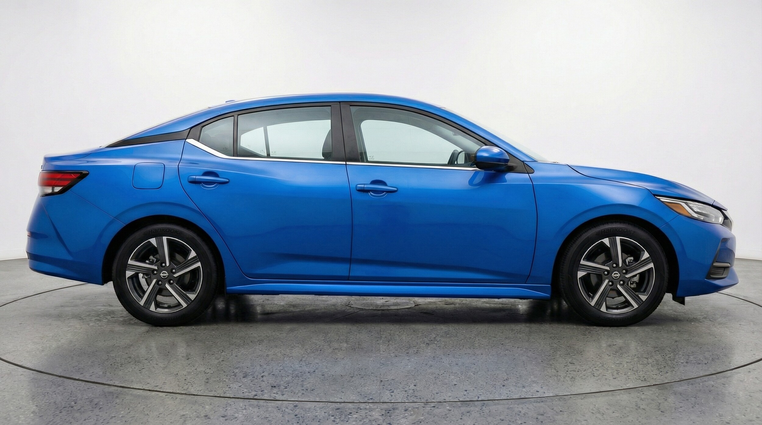 Thumbnail: 2025 Nissan Sentra - 8