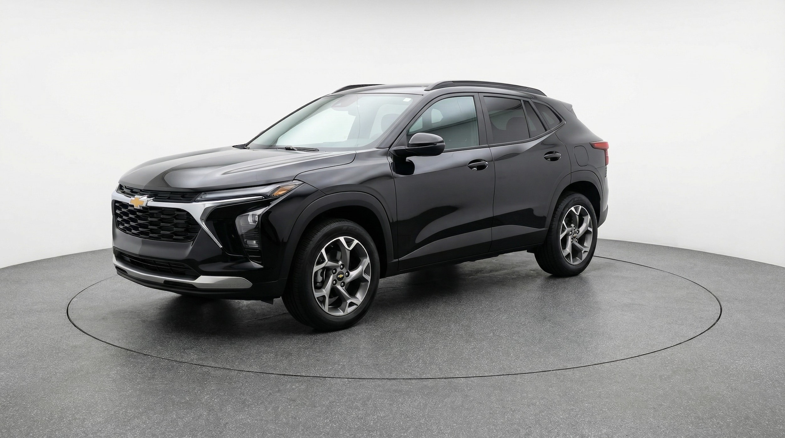 Thumbnail: 2025 Chevrolet Trax - 3