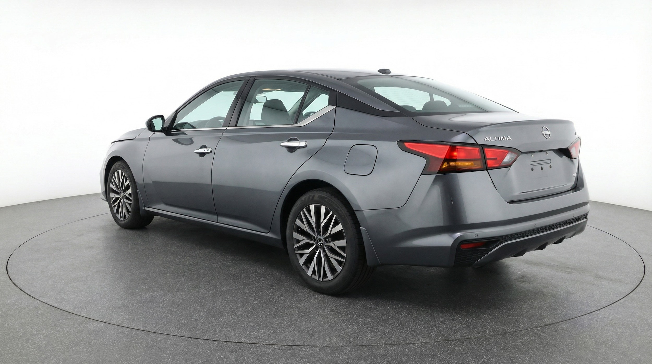Thumbnail: 2025 Nissan Altima - 5