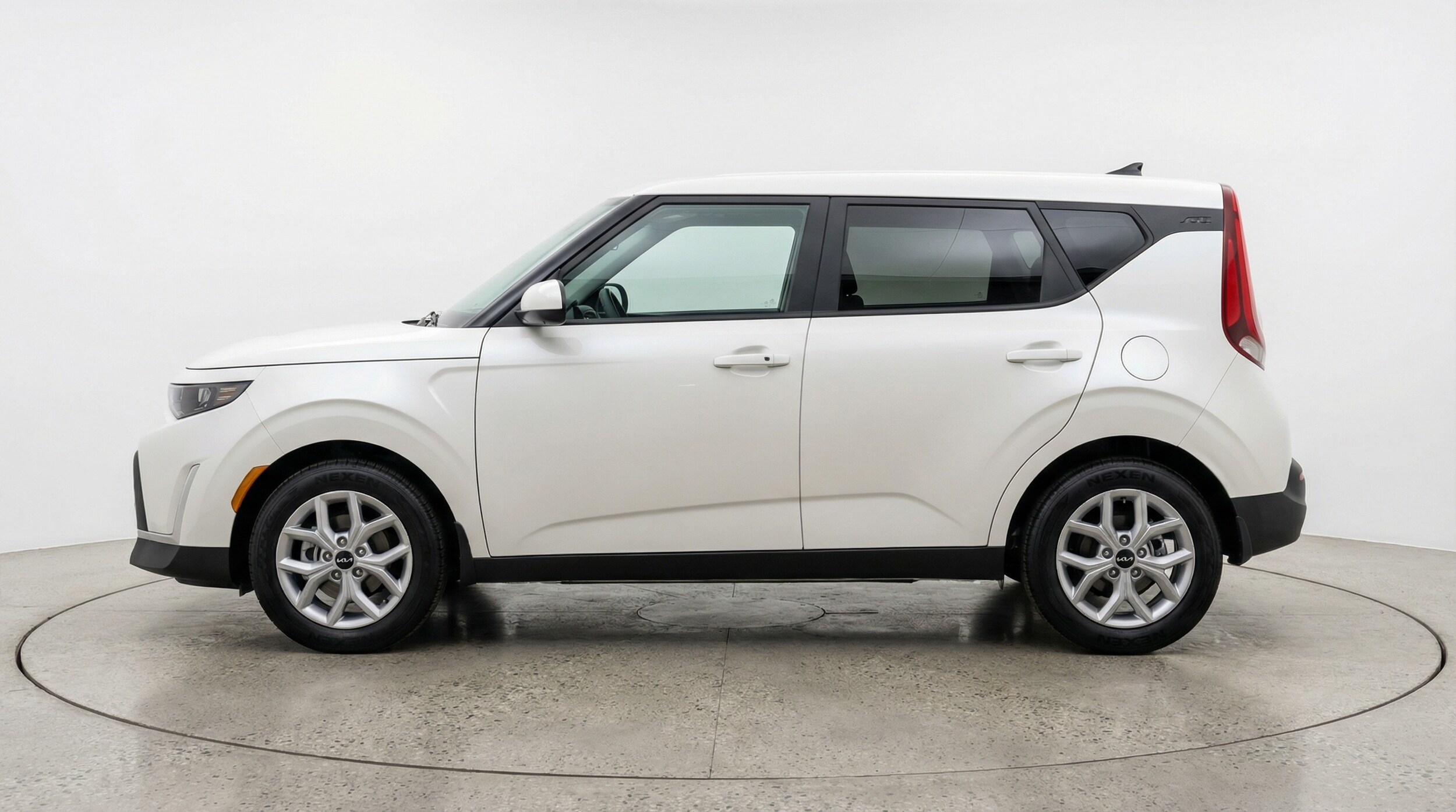 Thumbnail: 2025 Kia Soul - 4