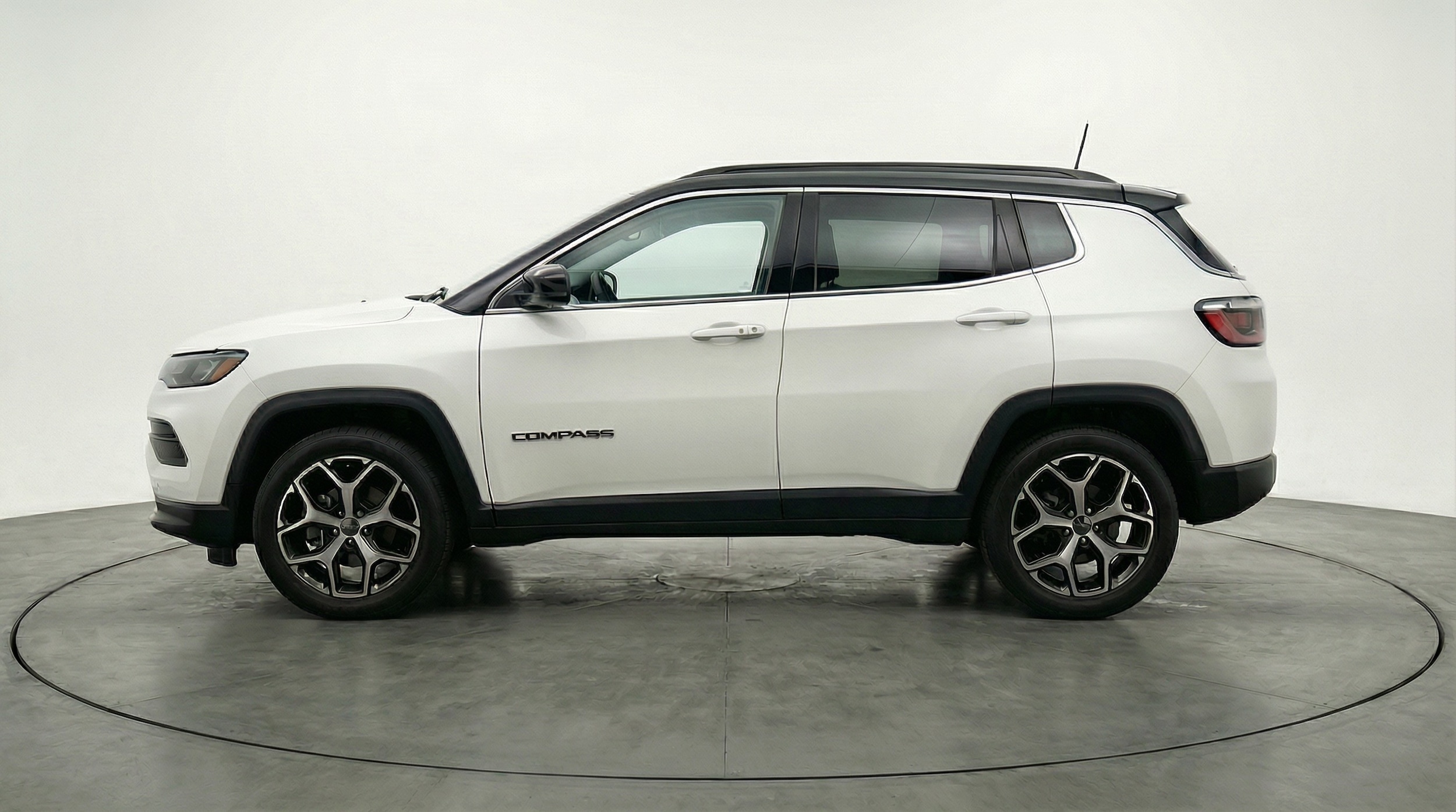 Thumbnail: 2025 Jeep Compass - 4