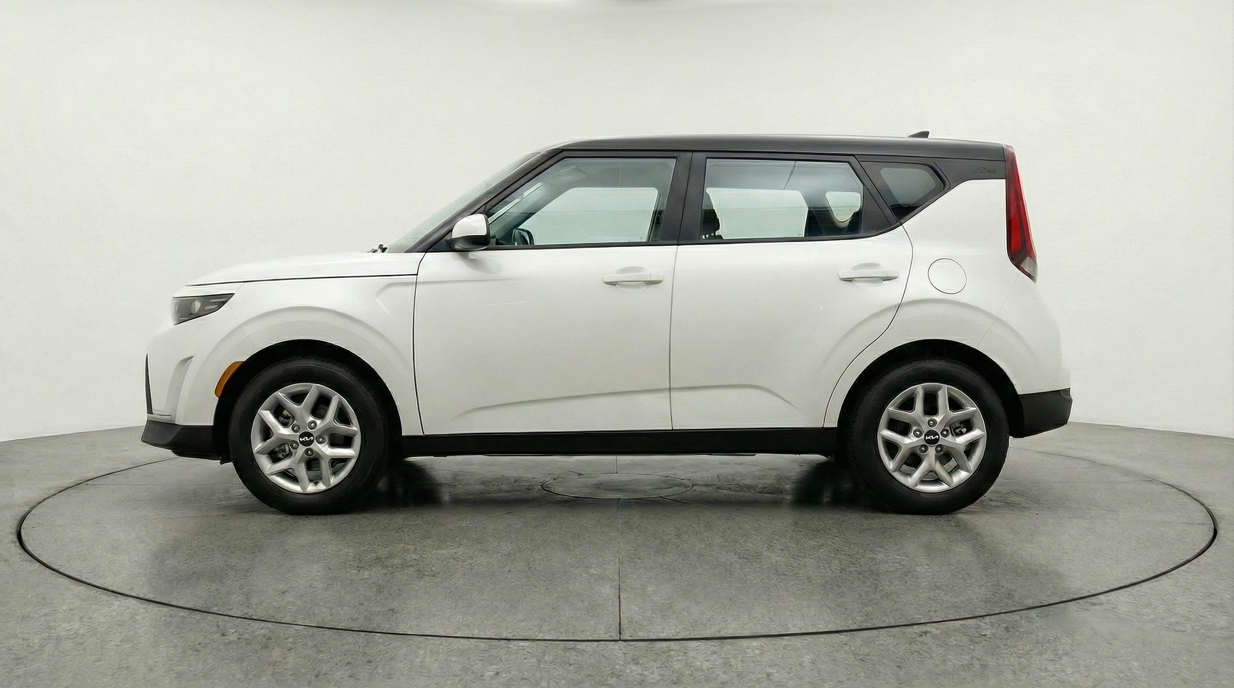 Thumbnail: 2025 Kia Soul - 4