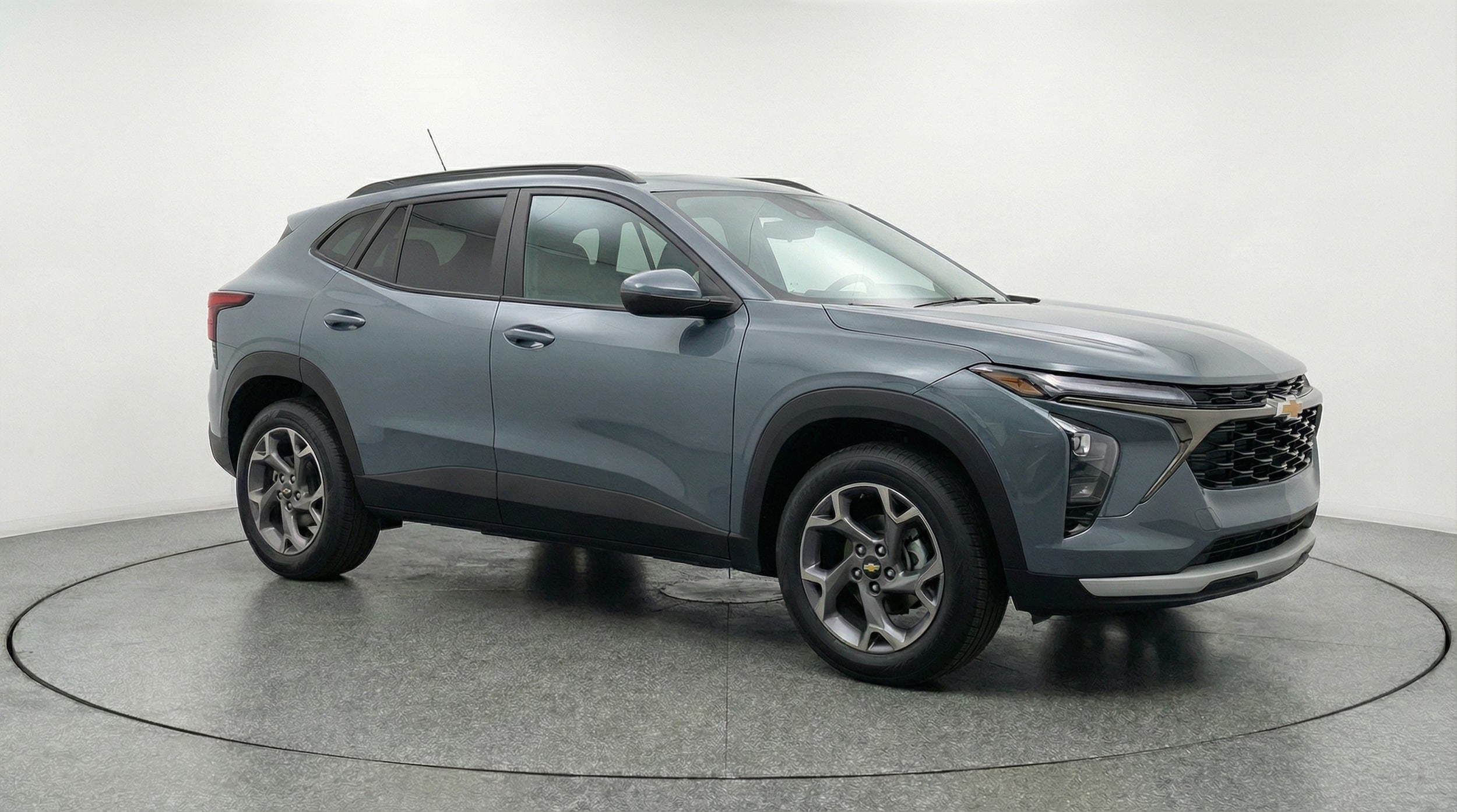 Thumbnail: 2025 Chevrolet Trax - 1