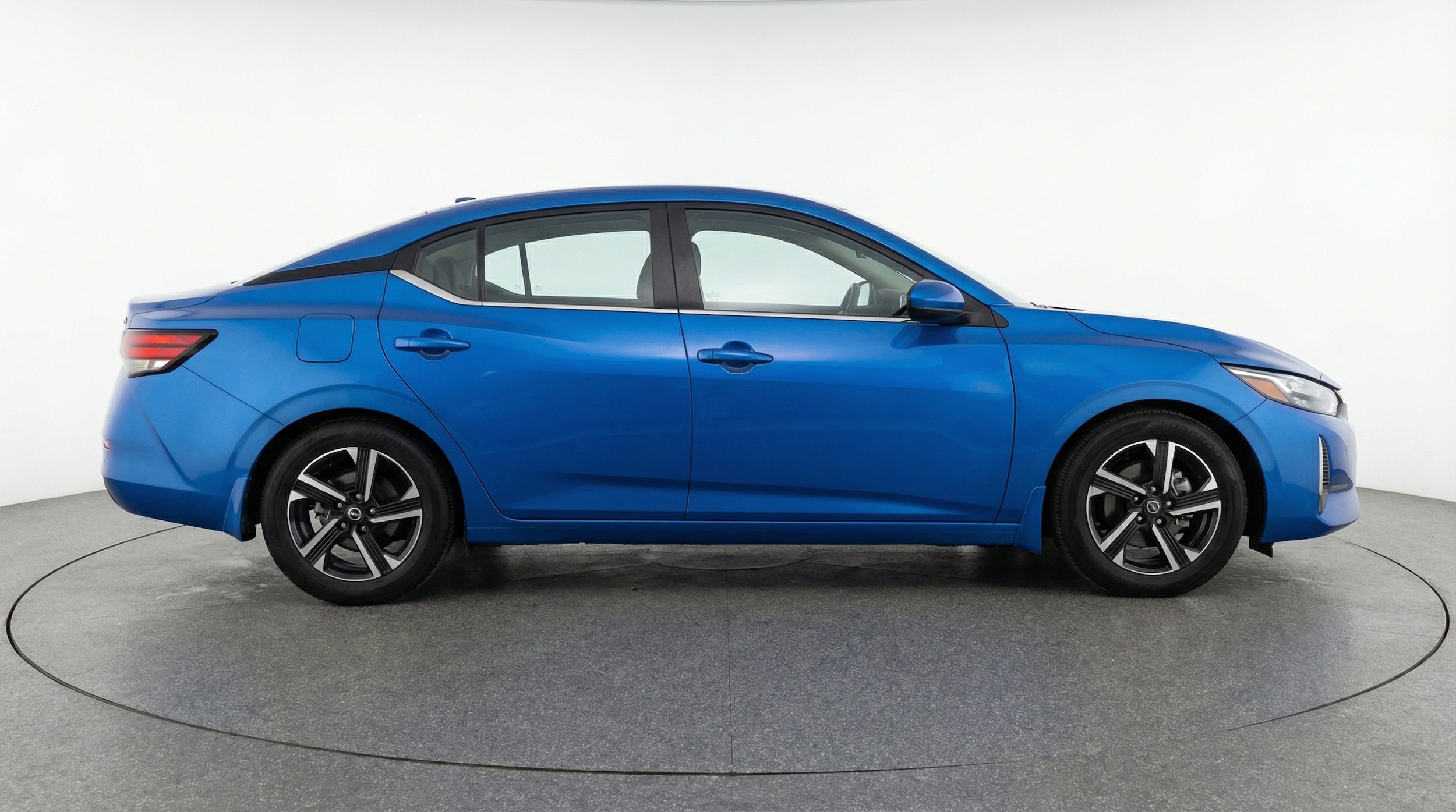 Thumbnail: 2025 Nissan Sentra - 8