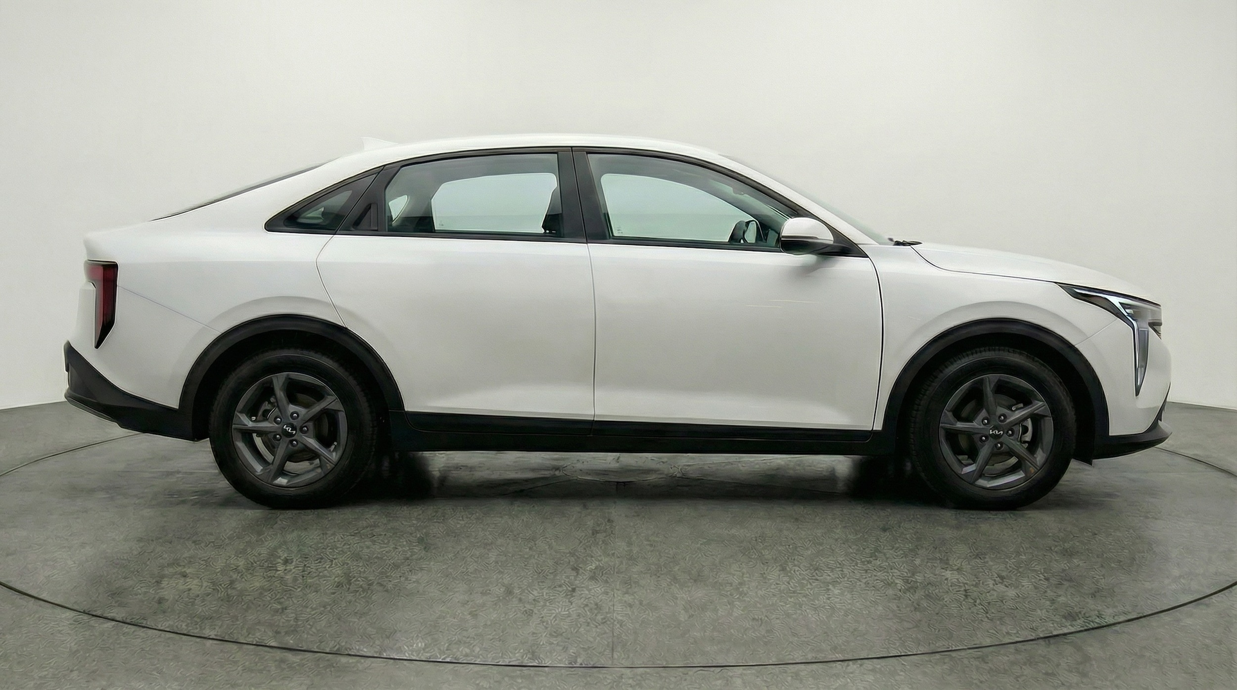 Thumbnail: 2025 Kia K4 - 8