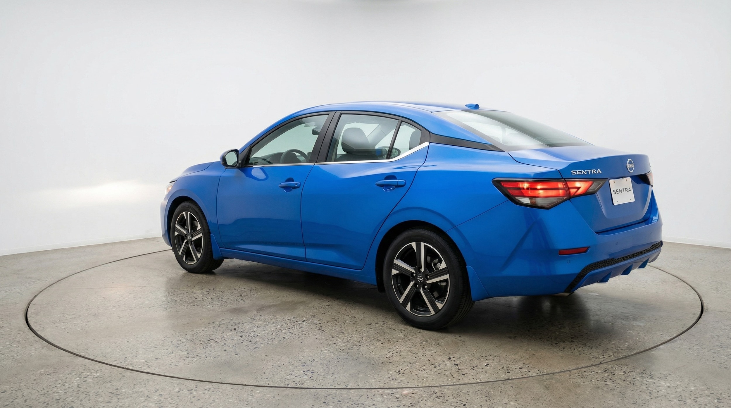 Thumbnail: 2025 Nissan Sentra - 5