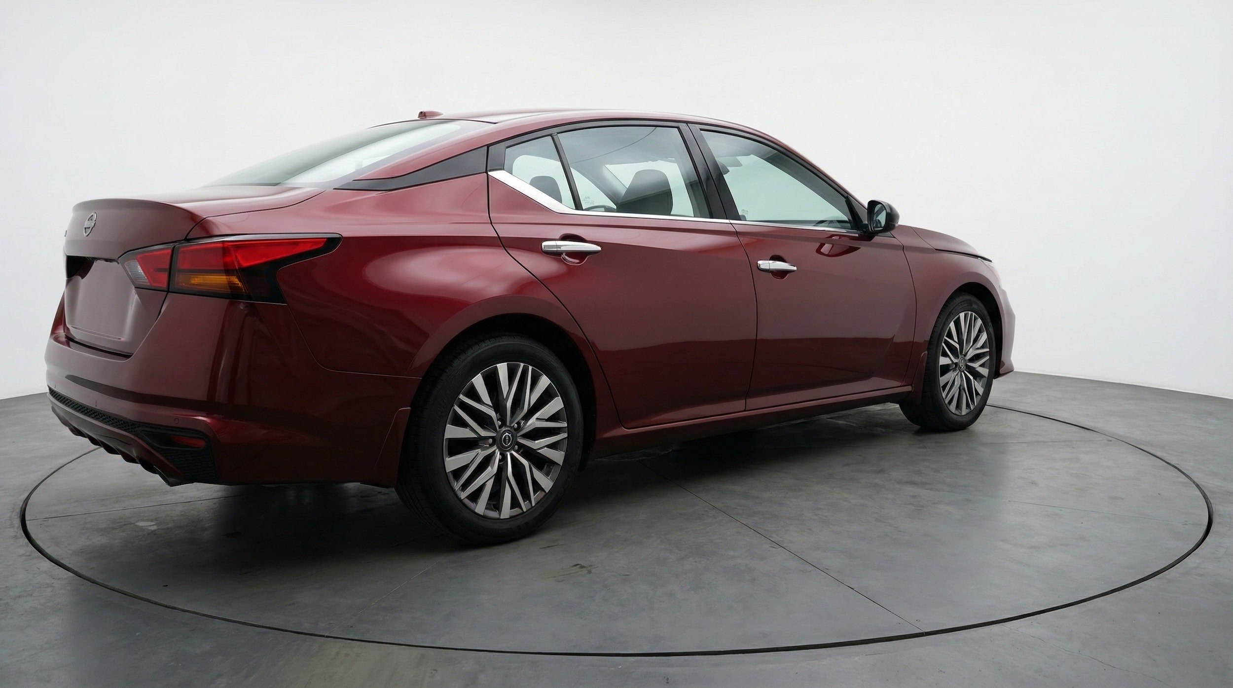 Thumbnail: 2025 Nissan Altima - 7