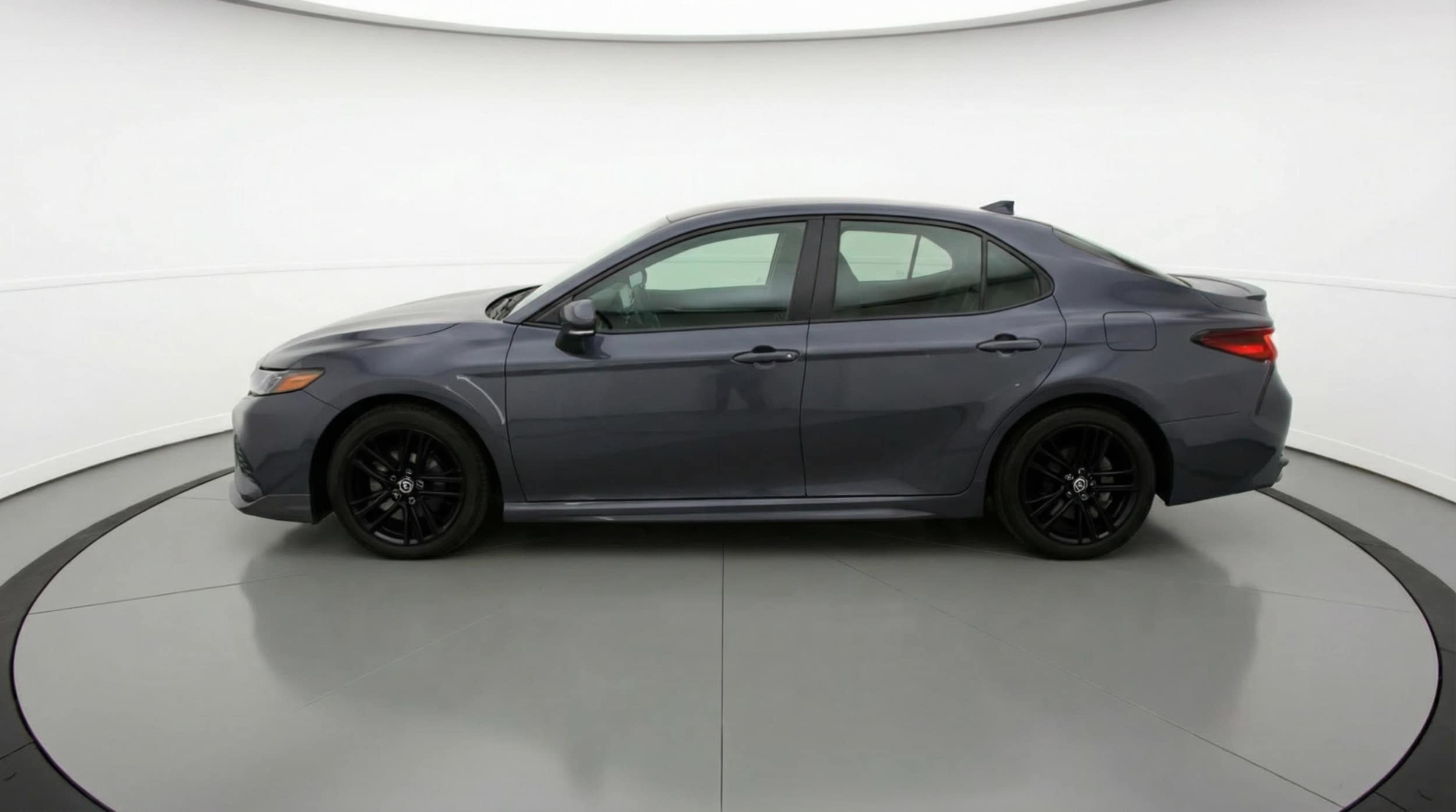 Thumbnail: 2025 Toyota Camry - 4