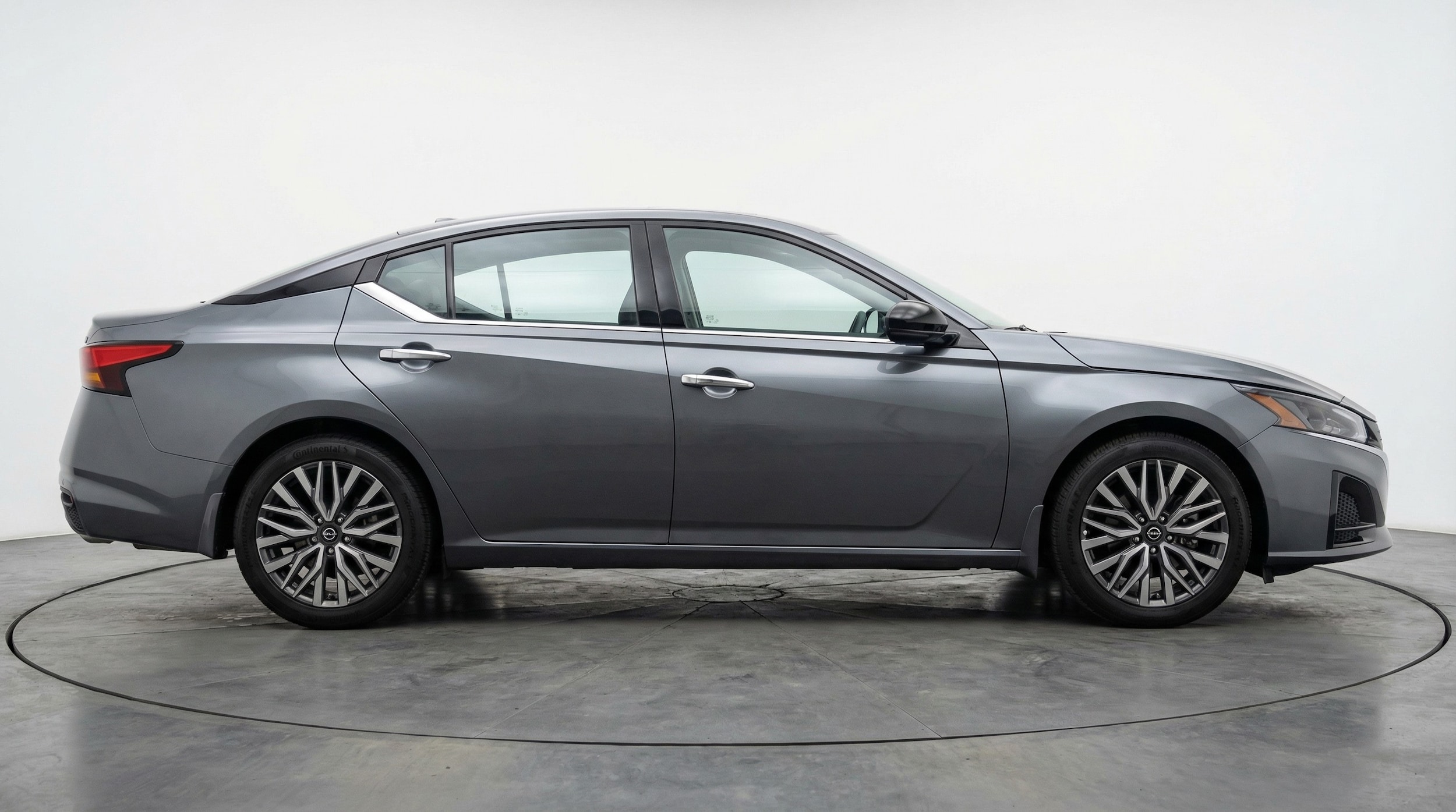 Thumbnail: 2025 Nissan Altima - 8