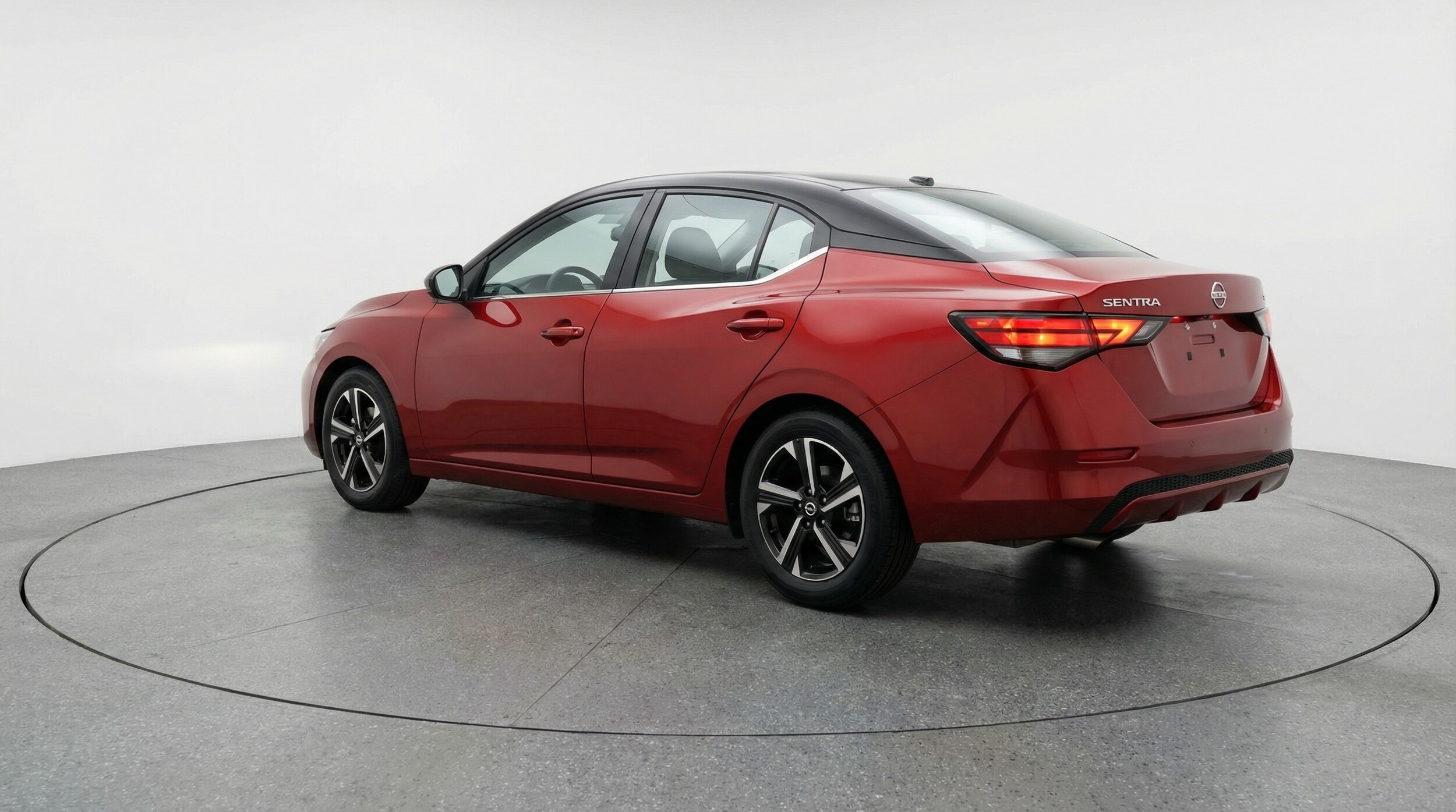 Thumbnail: 2025 Nissan Sentra - 5