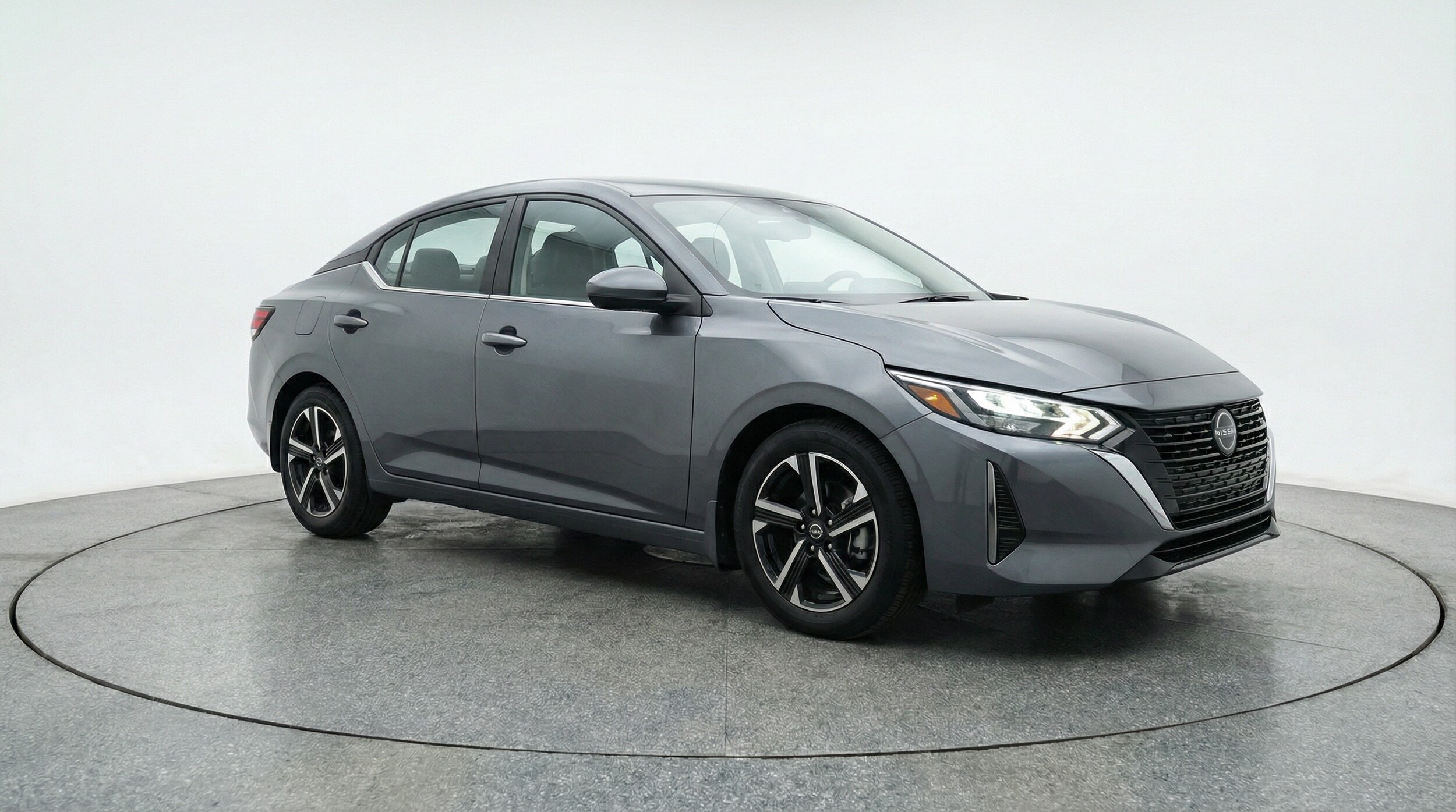 Thumbnail: 2025 Nissan Sentra - 1