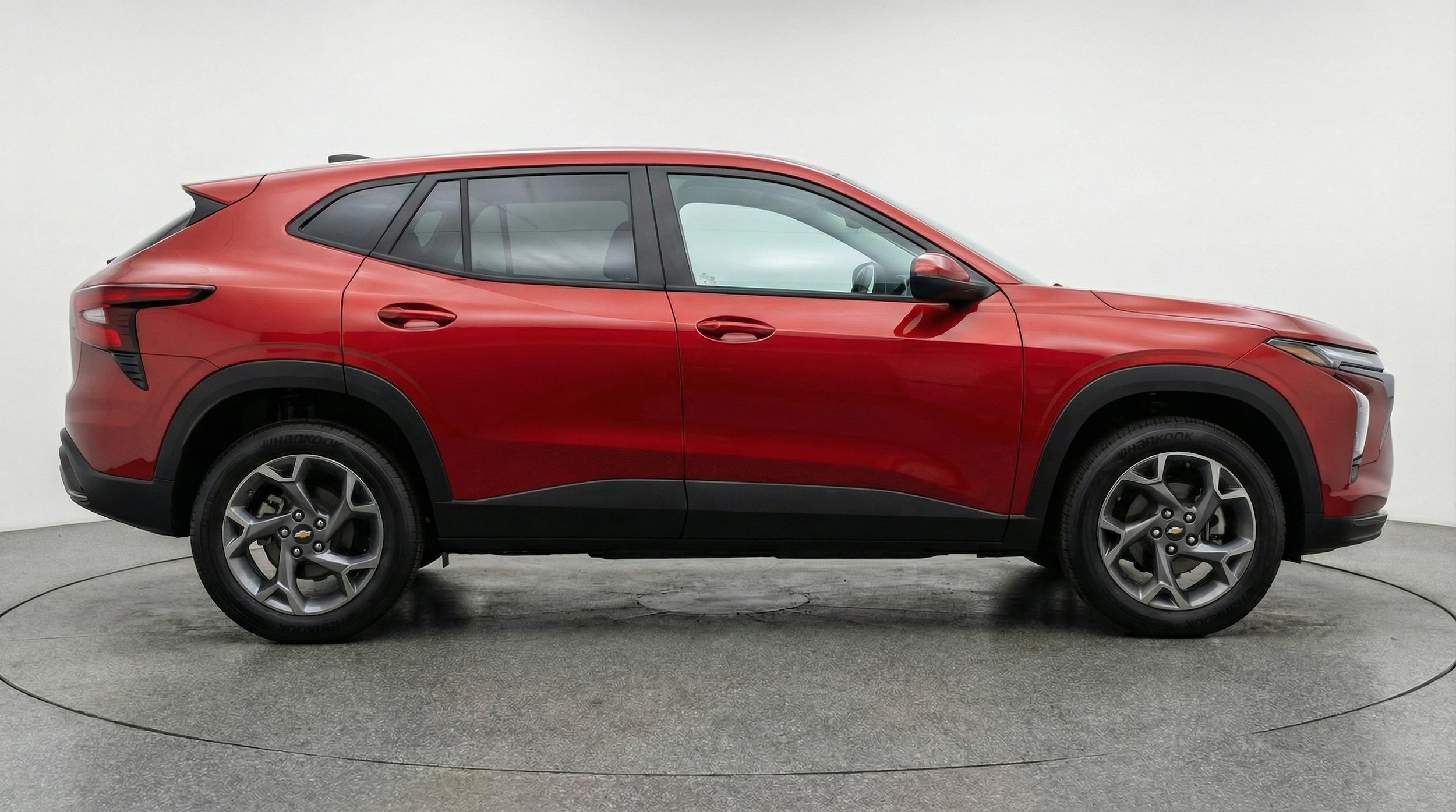 Thumbnail: 2025 Chevrolet Trax - 8