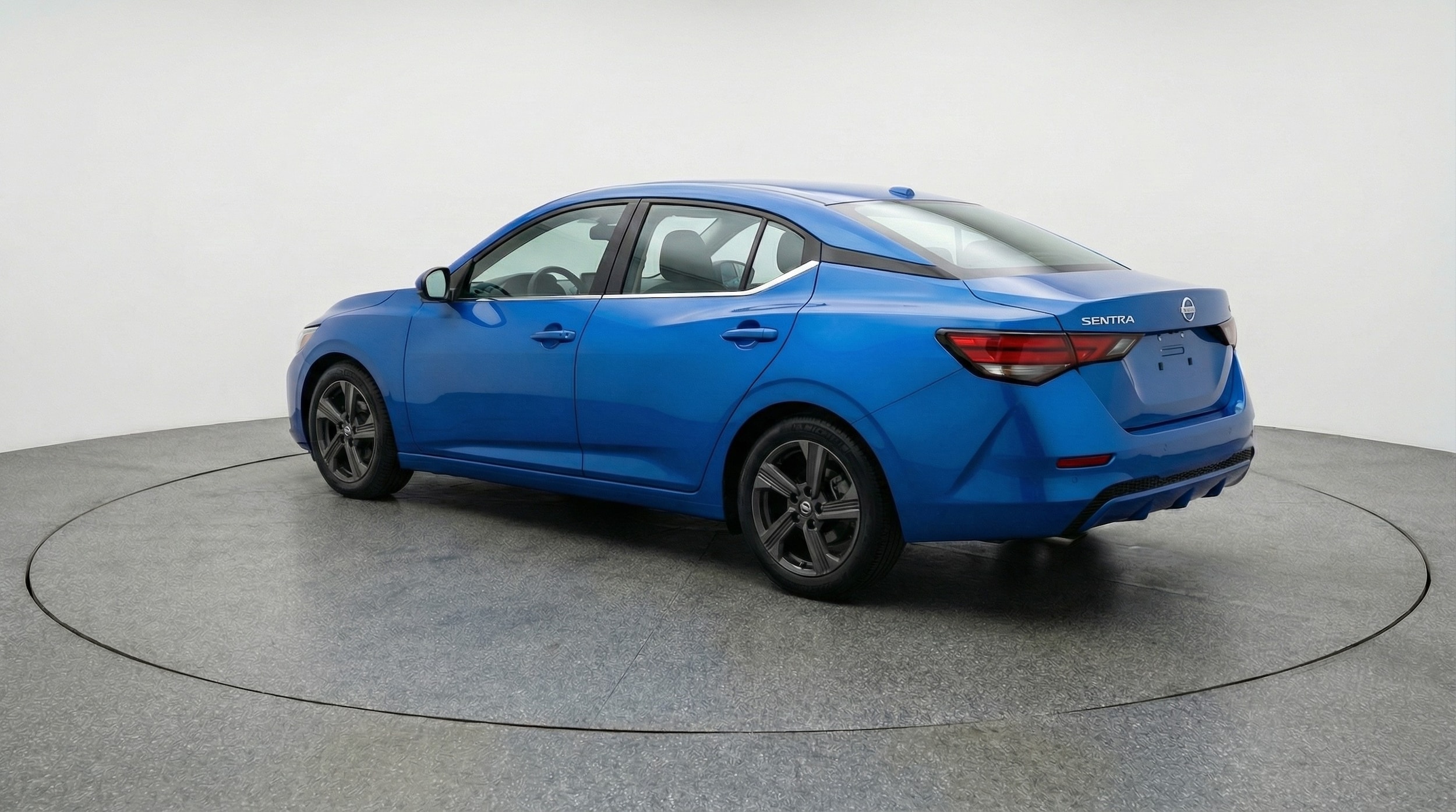 Thumbnail: 2025 Nissan Sentra - 5