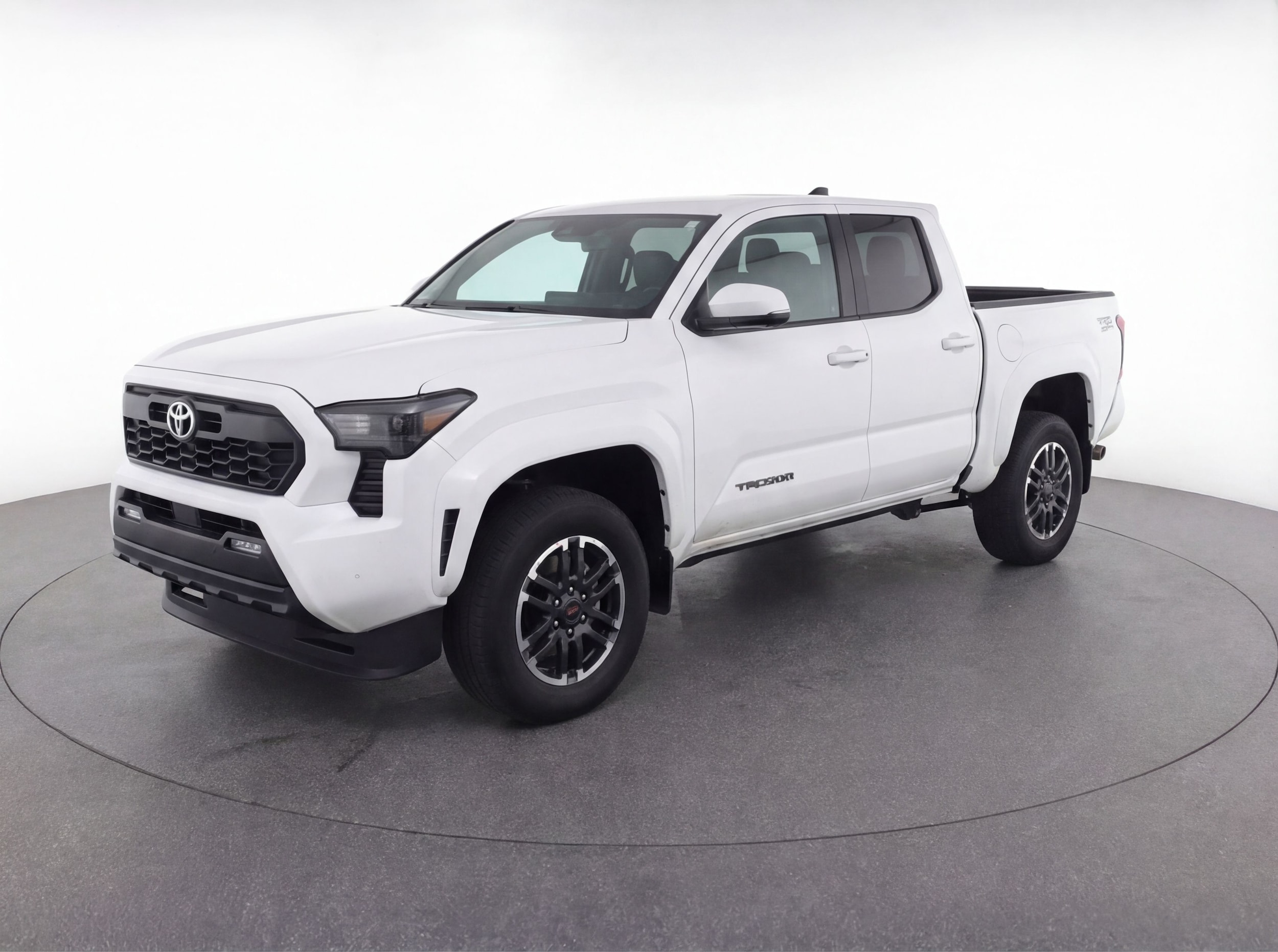 Thumbnail: 2024 Toyota Tacoma - 3