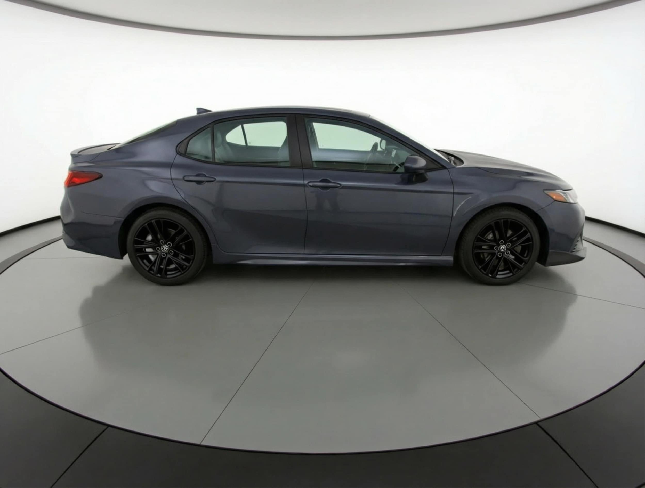 Thumbnail: 2025 Toyota Camry - 8