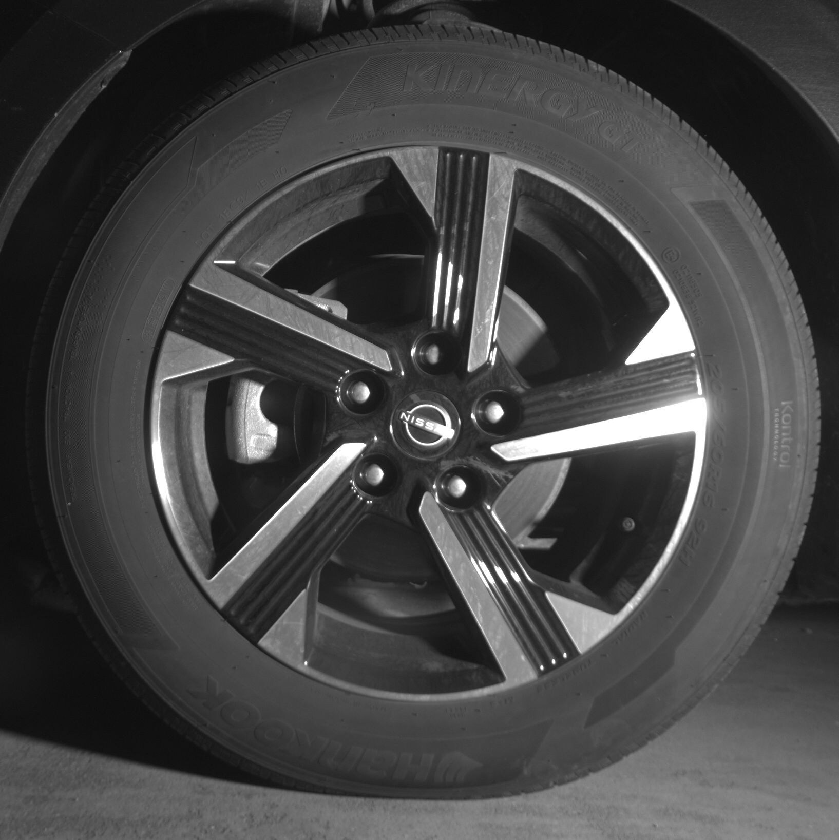 Thumbnail: 2025 Nissan Sentra - 9