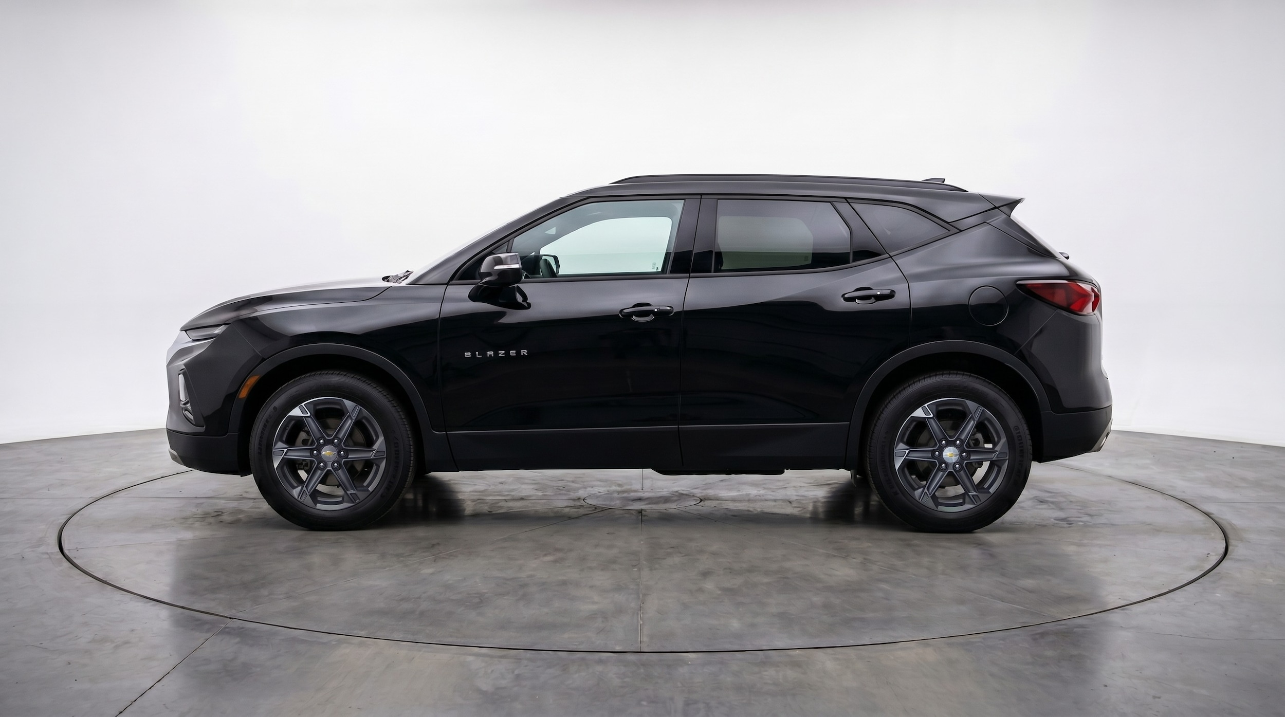 Thumbnail: 2025 Chevrolet Blazer - 4