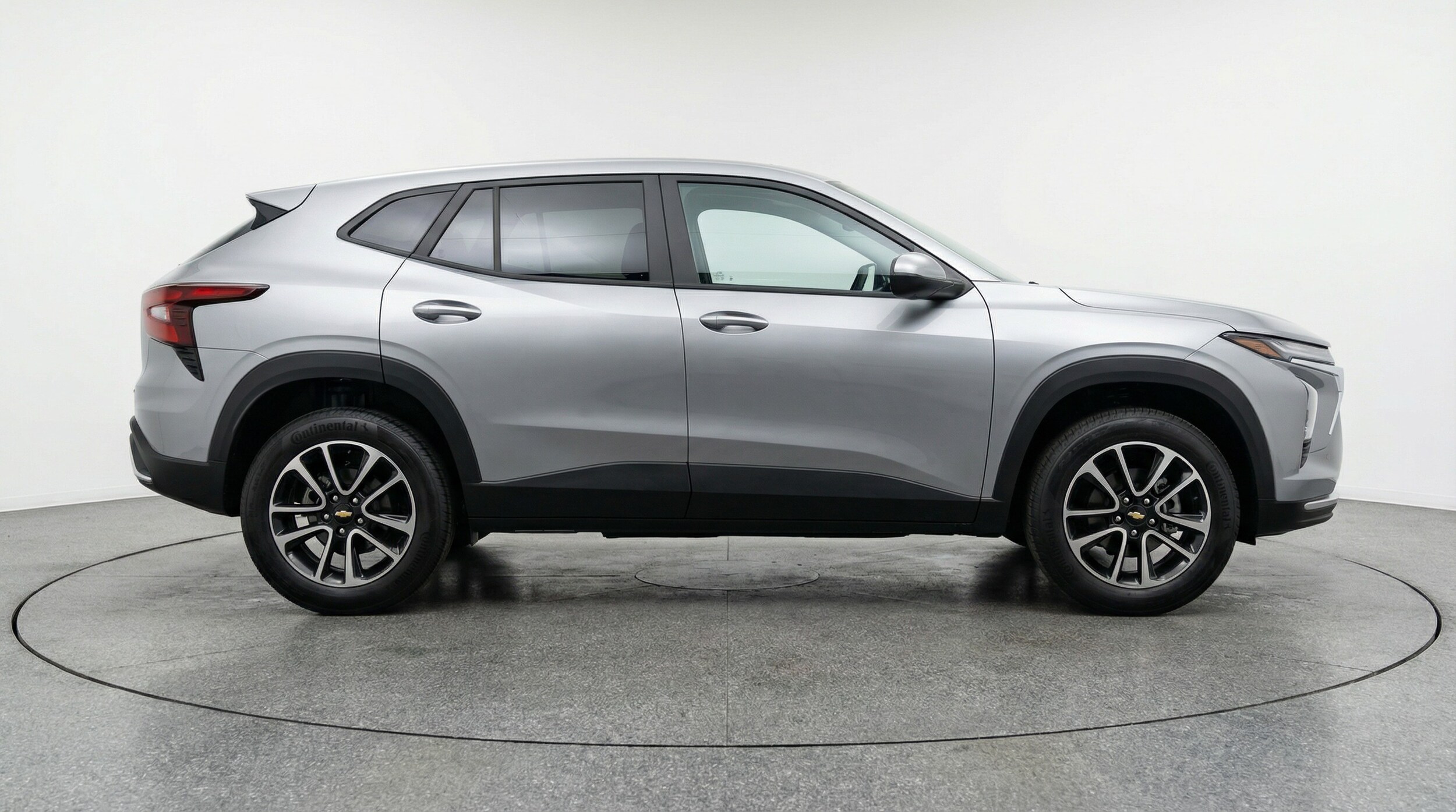 Thumbnail: 2025 Chevrolet TrailBlazer - 8