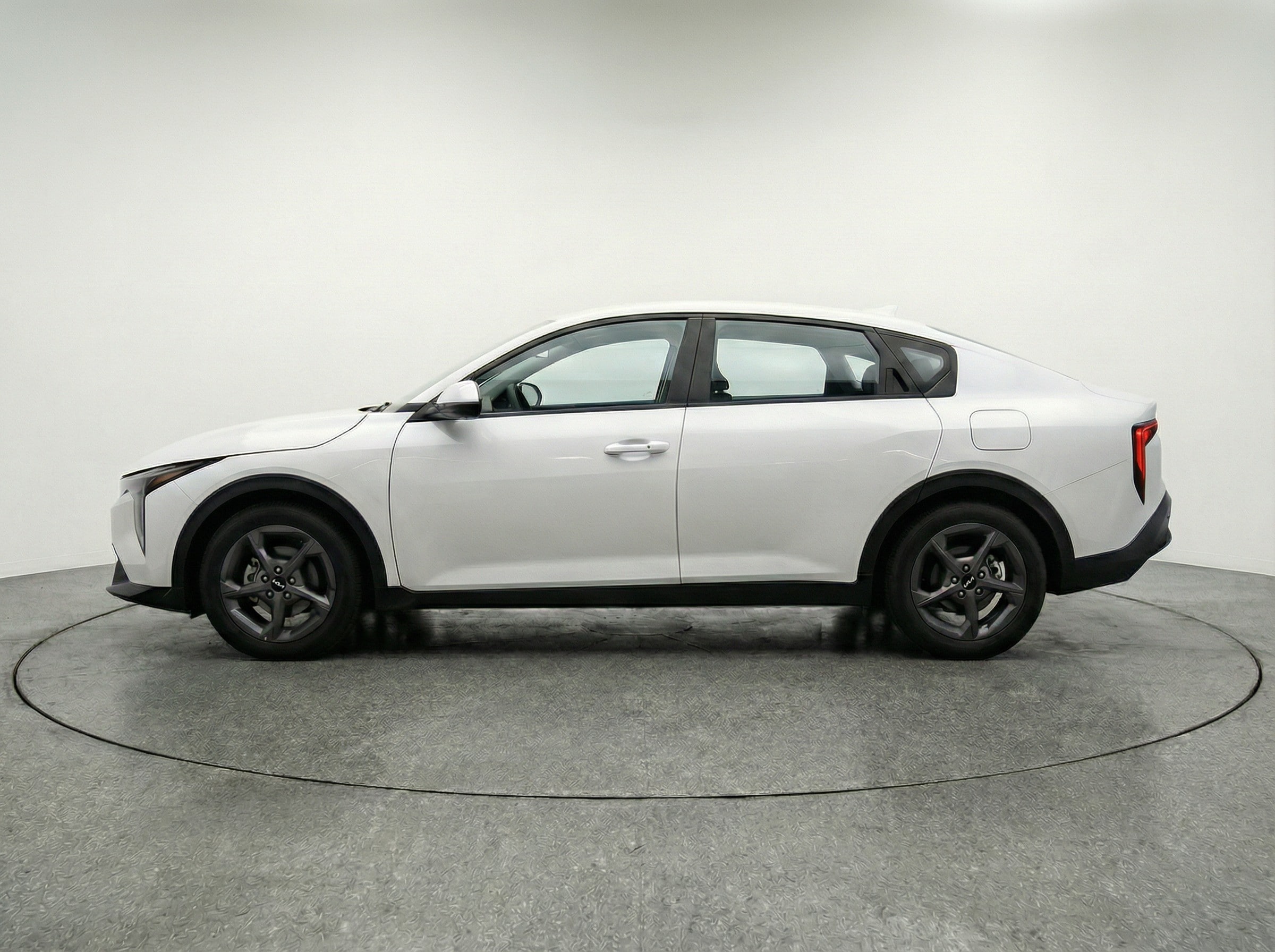 Thumbnail: 2025 Kia K4 - 4