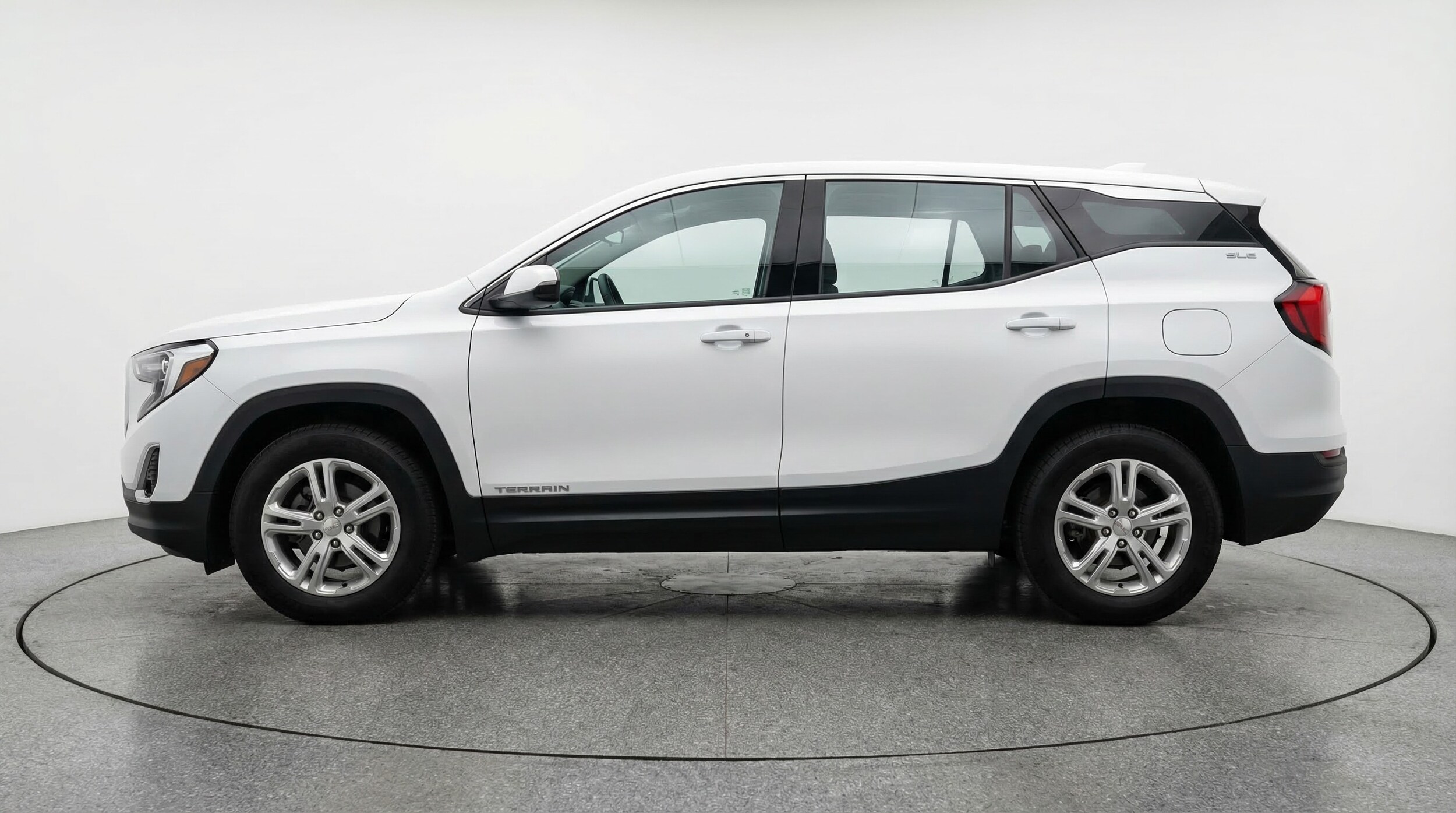 Thumbnail: 2024 GMC Terrain - 4