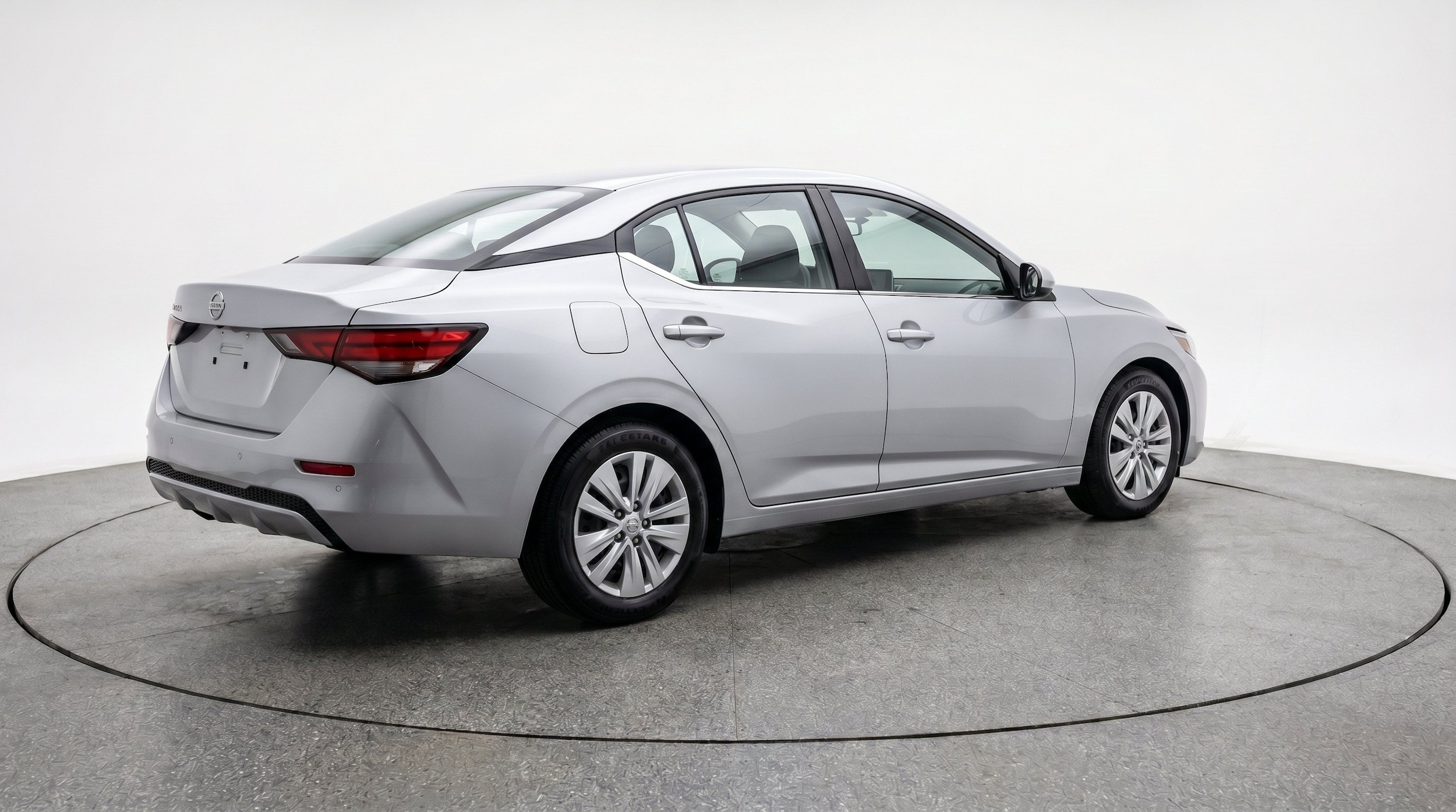 Thumbnail: 2025 Nissan Sentra - 9