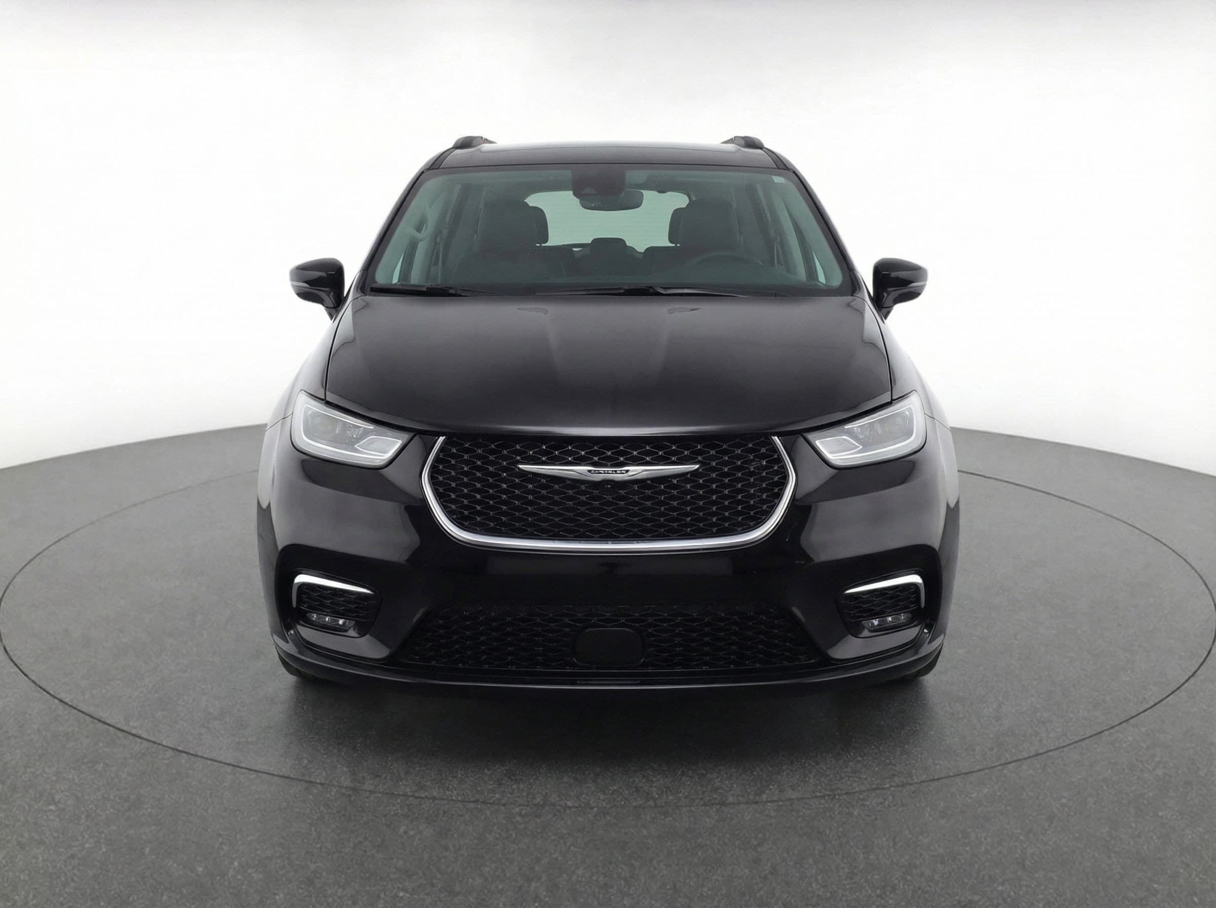 Thumbnail: 2023 Chrysler Pacifica - 2