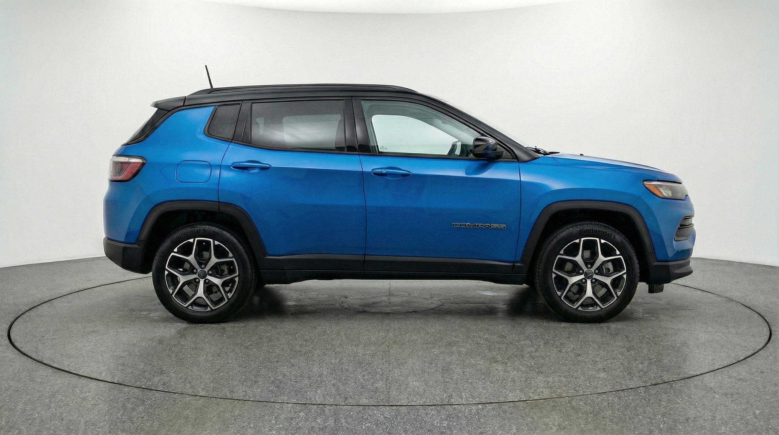 Thumbnail: 2025 Jeep Compass - 8