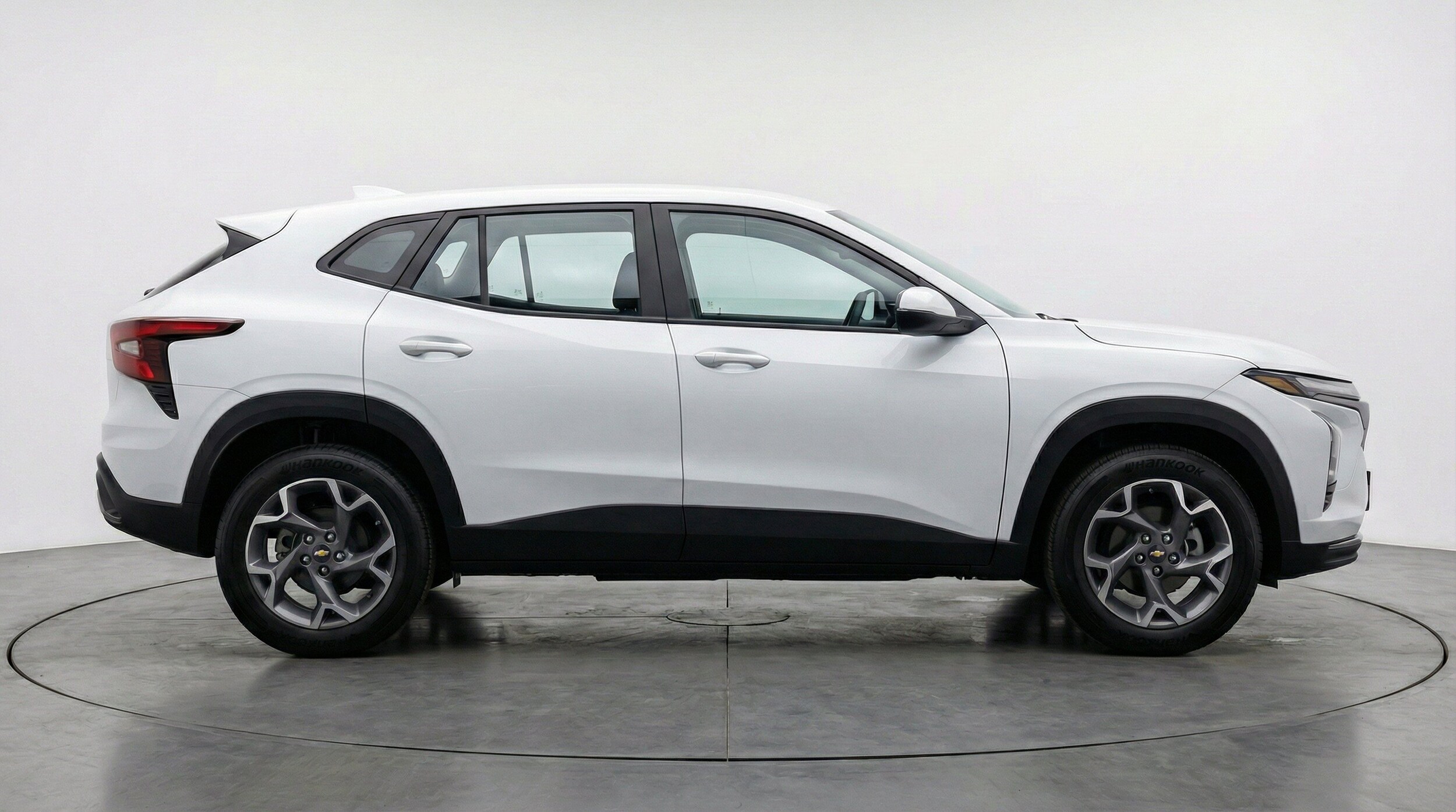 Thumbnail: 2025 Chevrolet Trax - 11