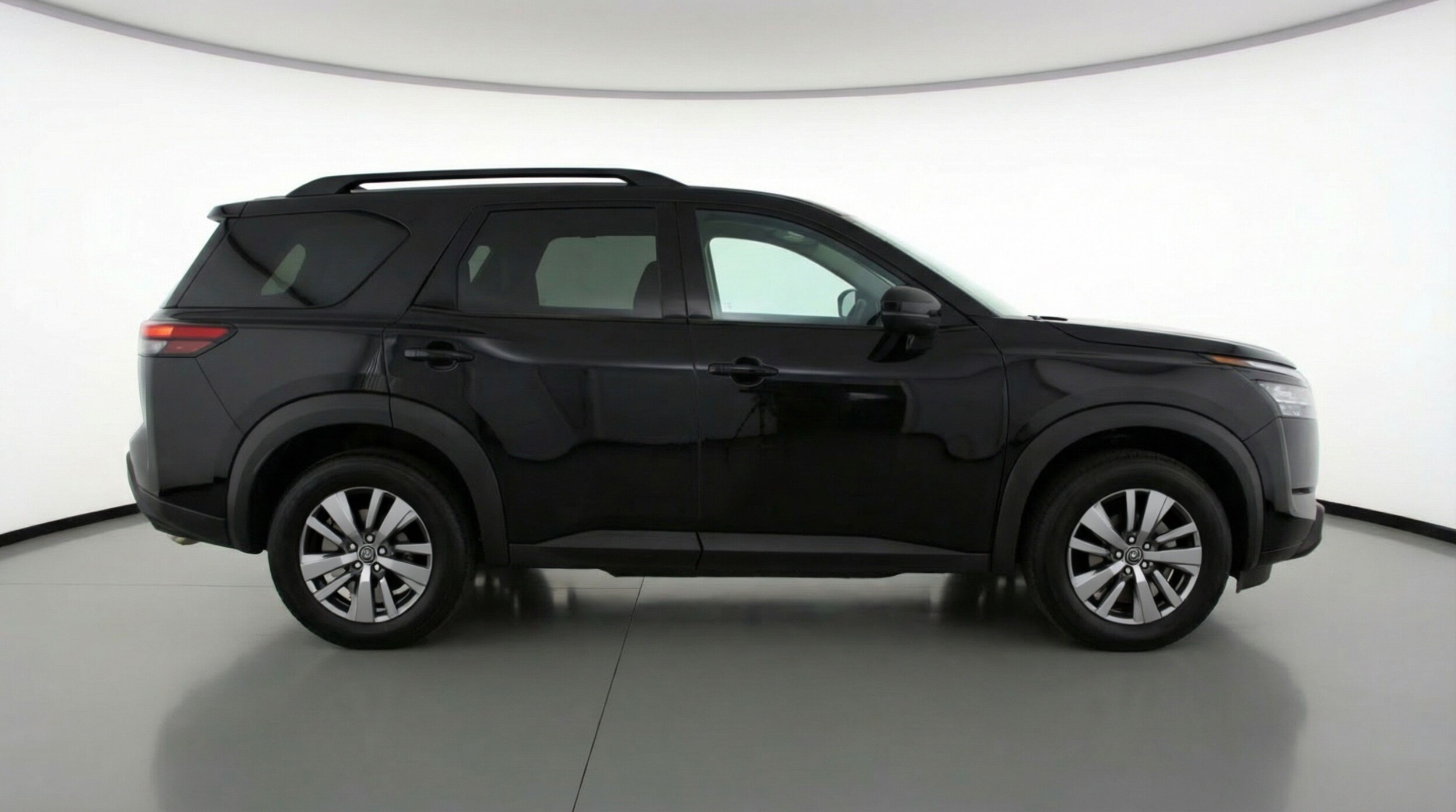Thumbnail: 2025 Nissan Pathfinder - 8