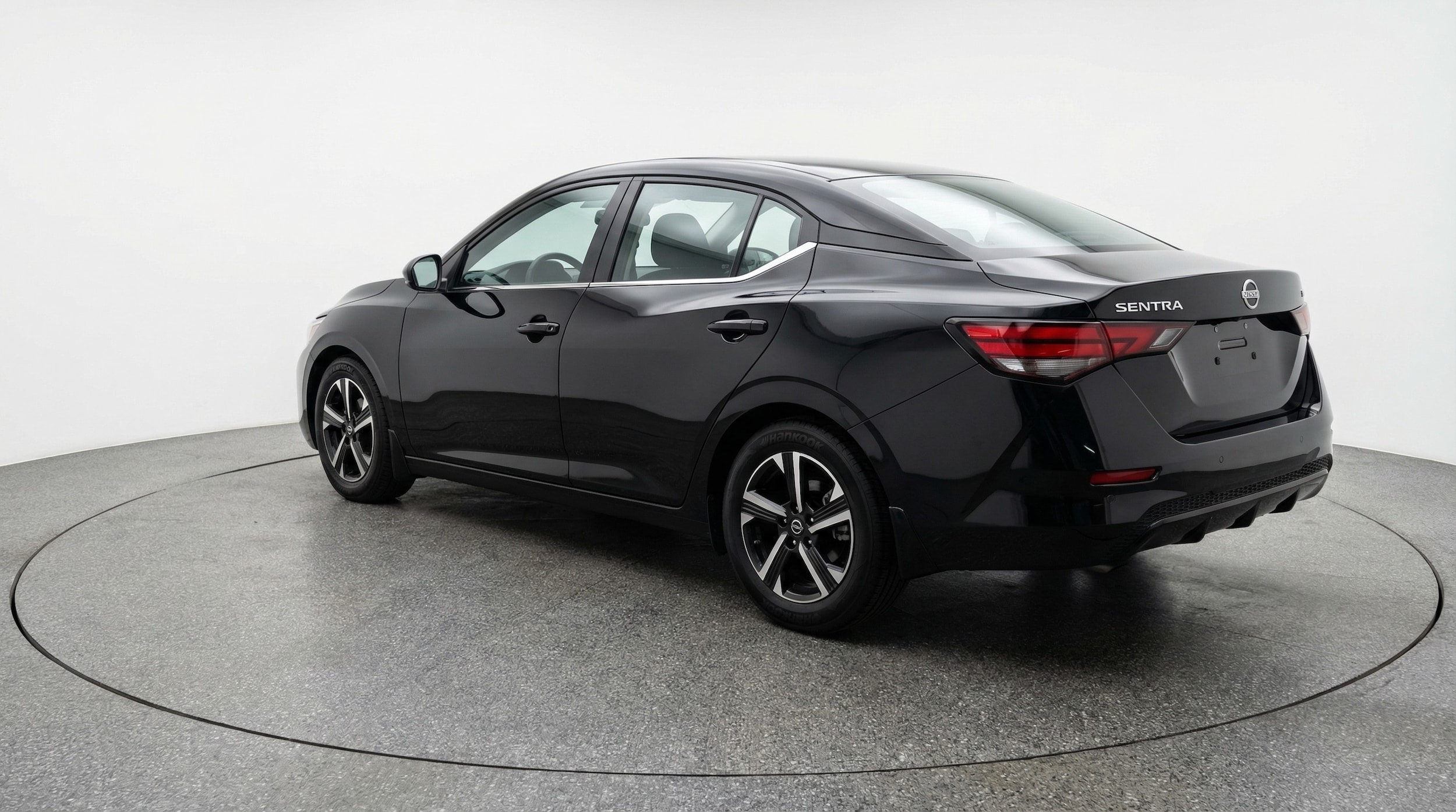 Thumbnail: 2025 Nissan Sentra - 5