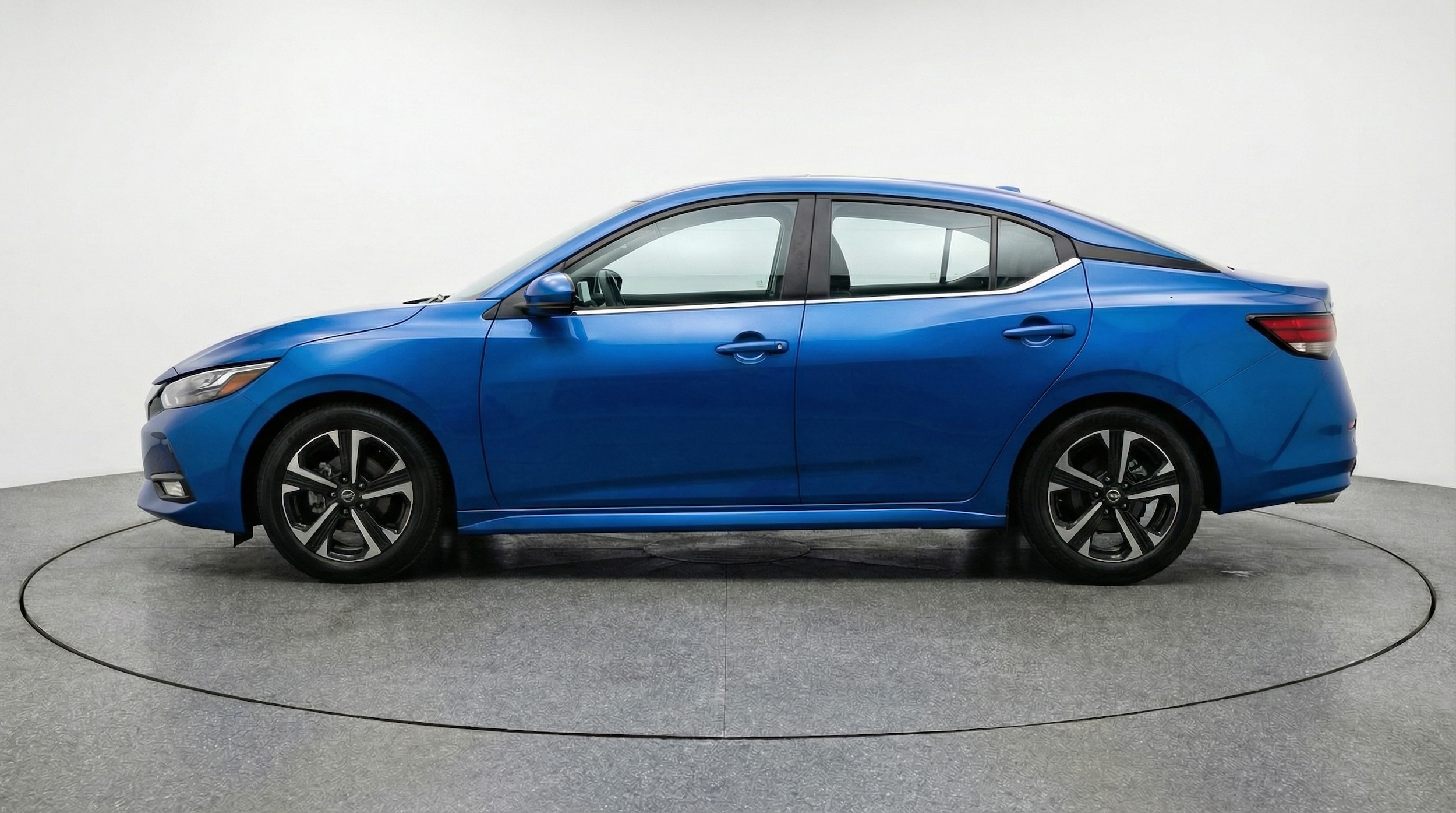 Thumbnail: 2025 Nissan Sentra - 4