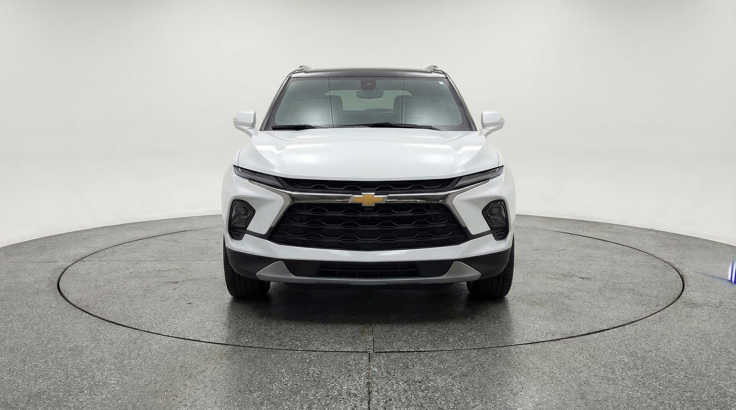 Thumbnail: 2025 Chevrolet Blazer - 2