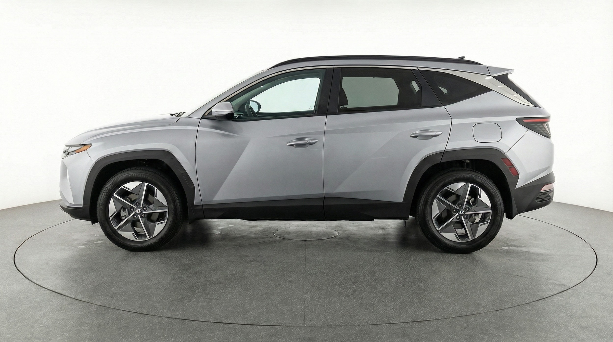 Thumbnail: 2025 Hyundai Tucson - 4